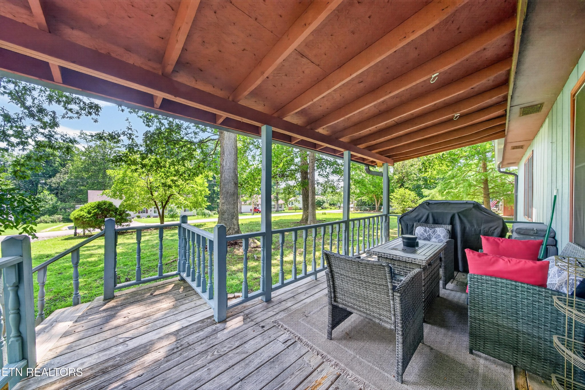 3754 Shady Oak Circle Property Photo 5
