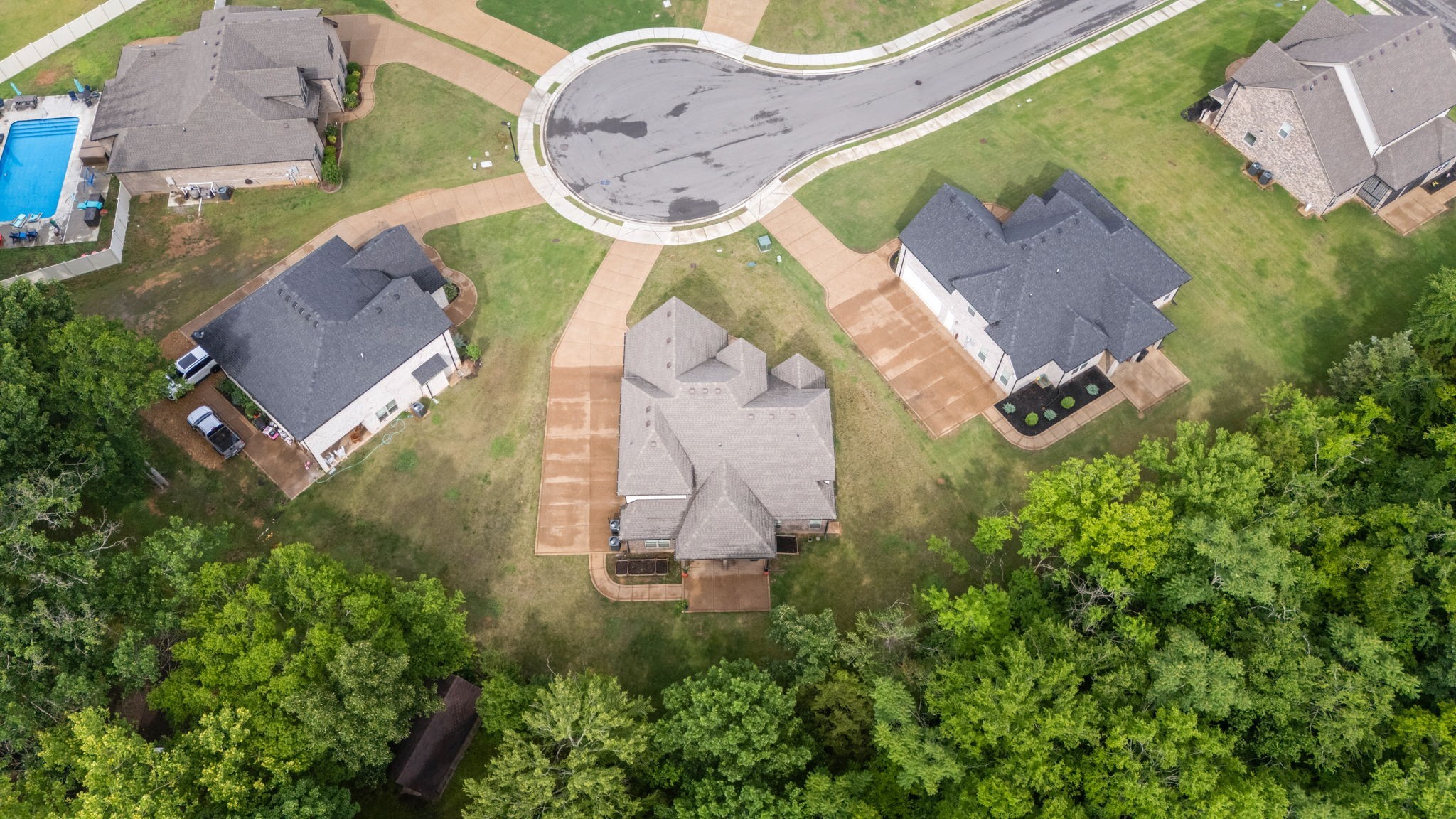905 Brileigh Mae Pass Property Photo 46