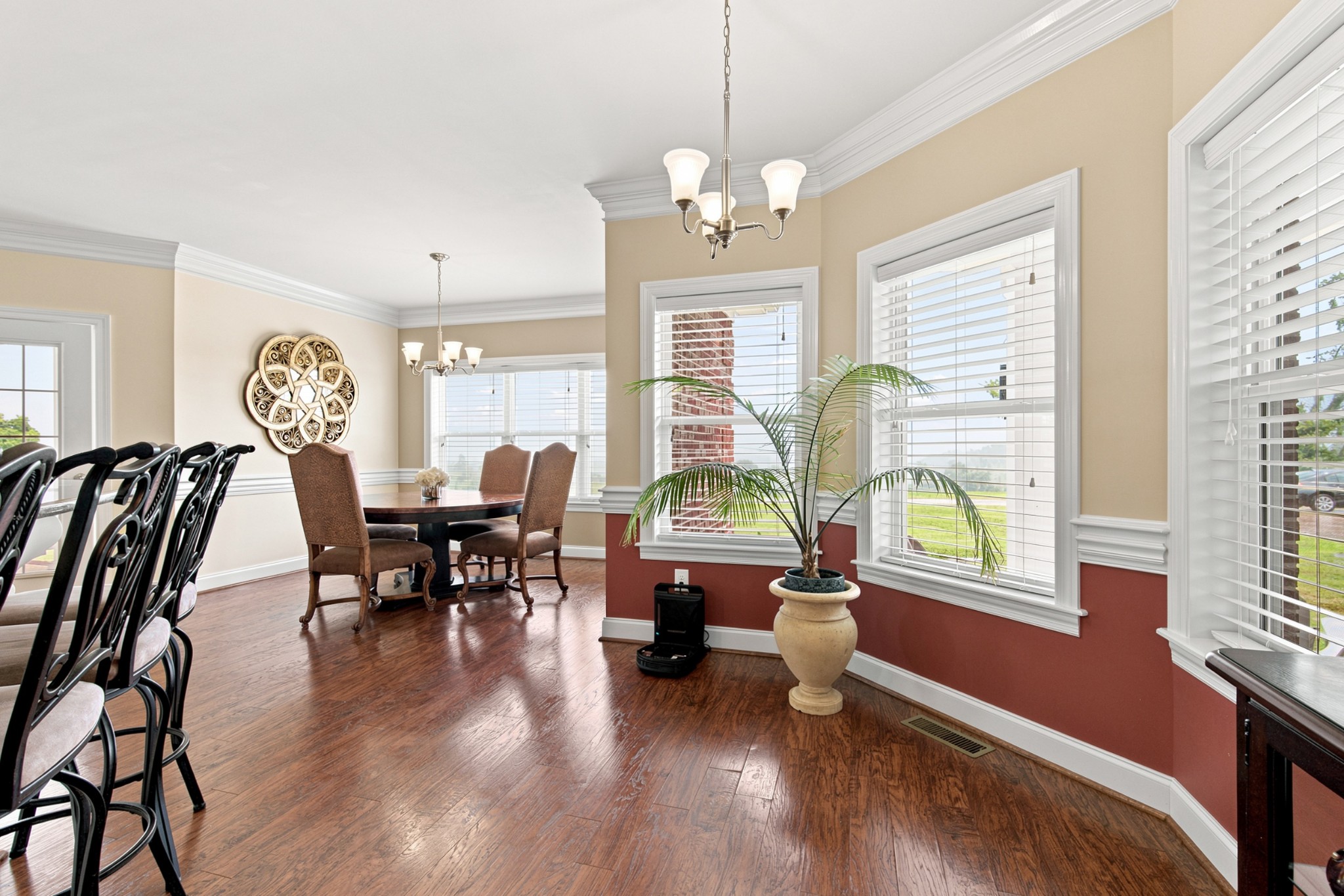 1655 Blackburn Ln Property Photo 19