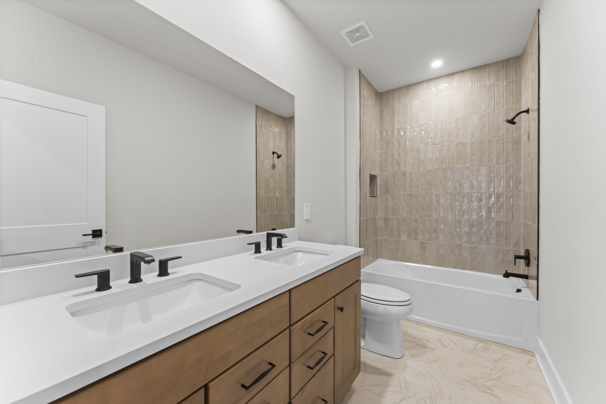 802 Silva Loop Property Photo 34