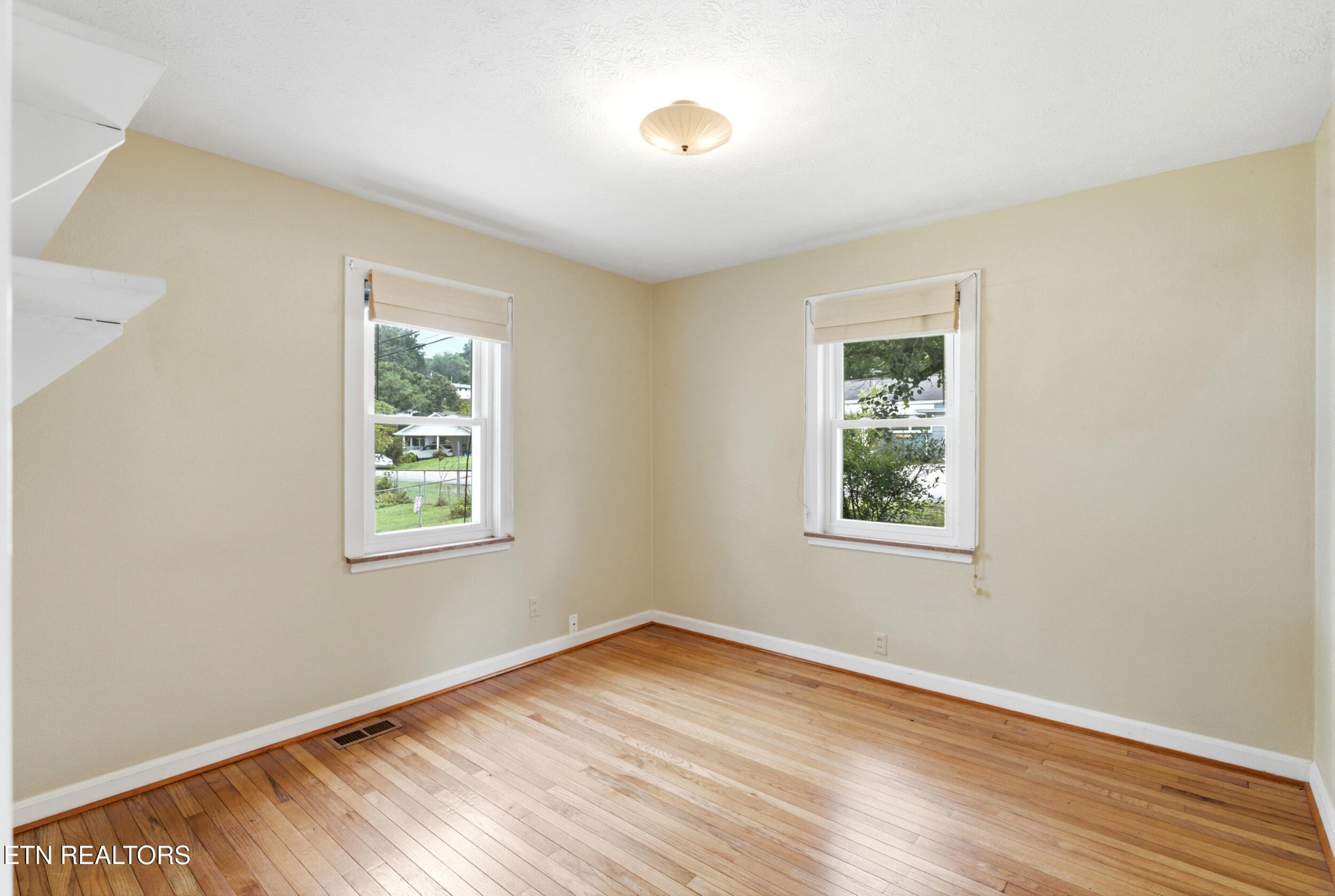 121 Salem Rd Property Photo 15