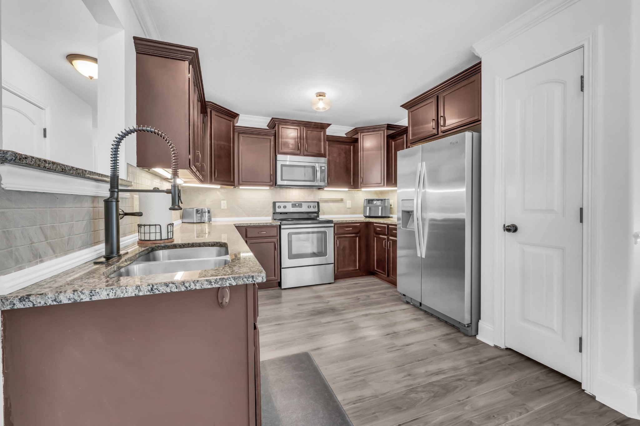 3669 Fox Tail Dr Property Photo 11