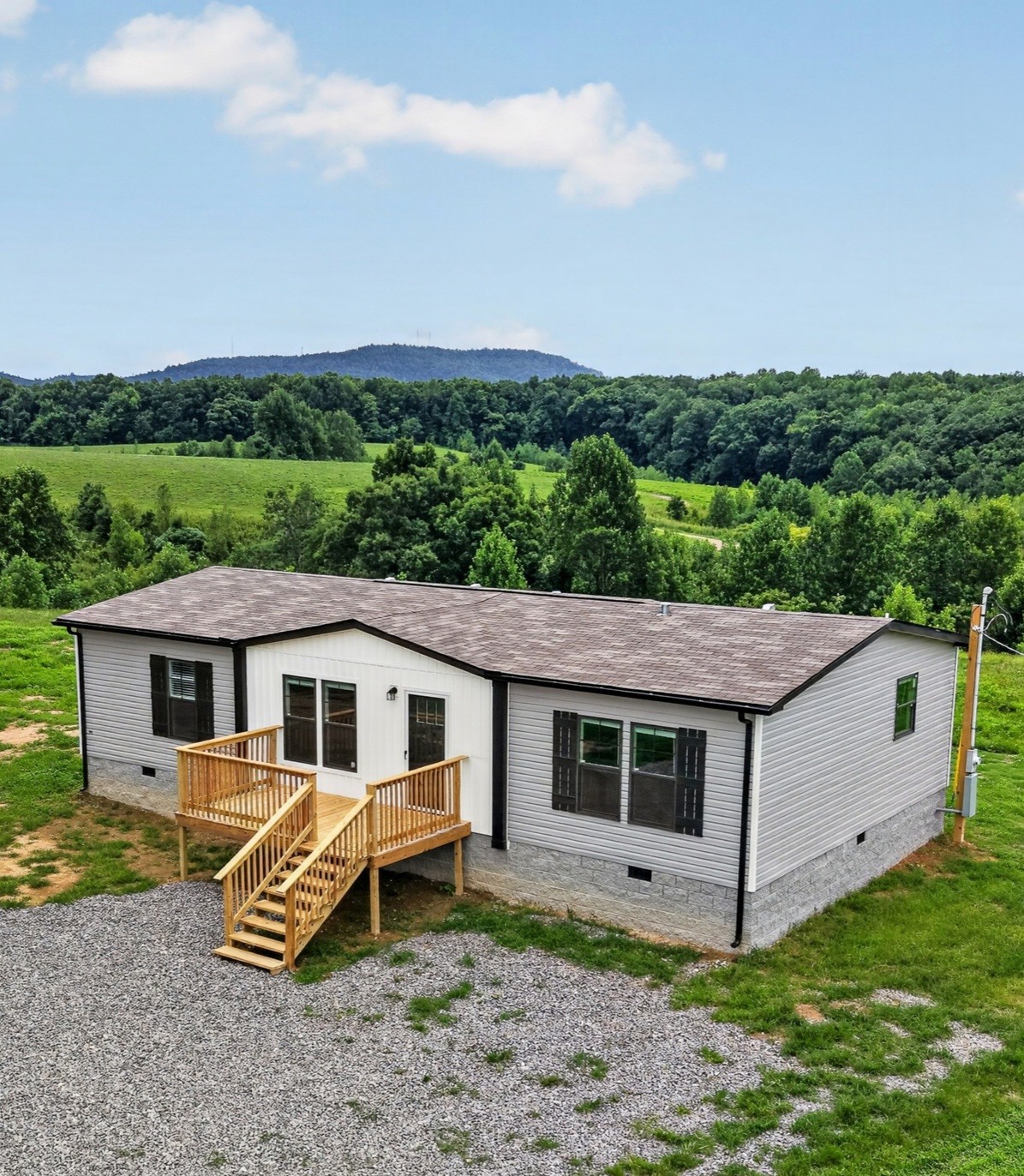 3021 Pea Ridge Rd Property Photo 1