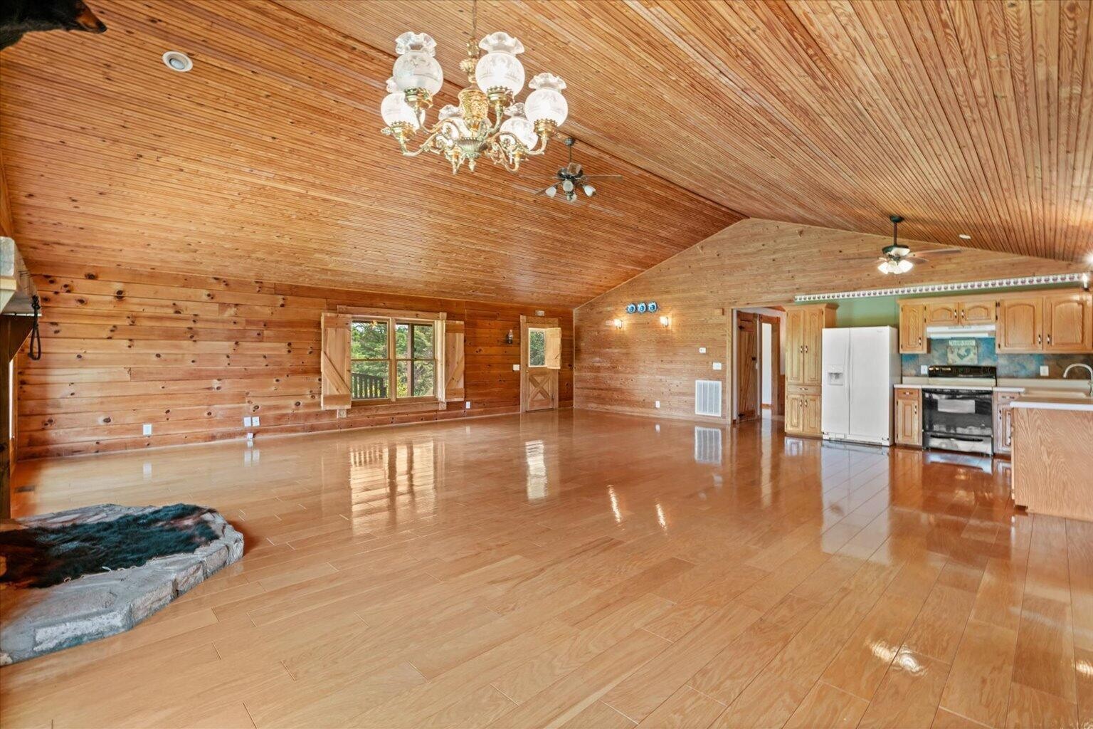 315 Woody Road, Nw Property Photo 12