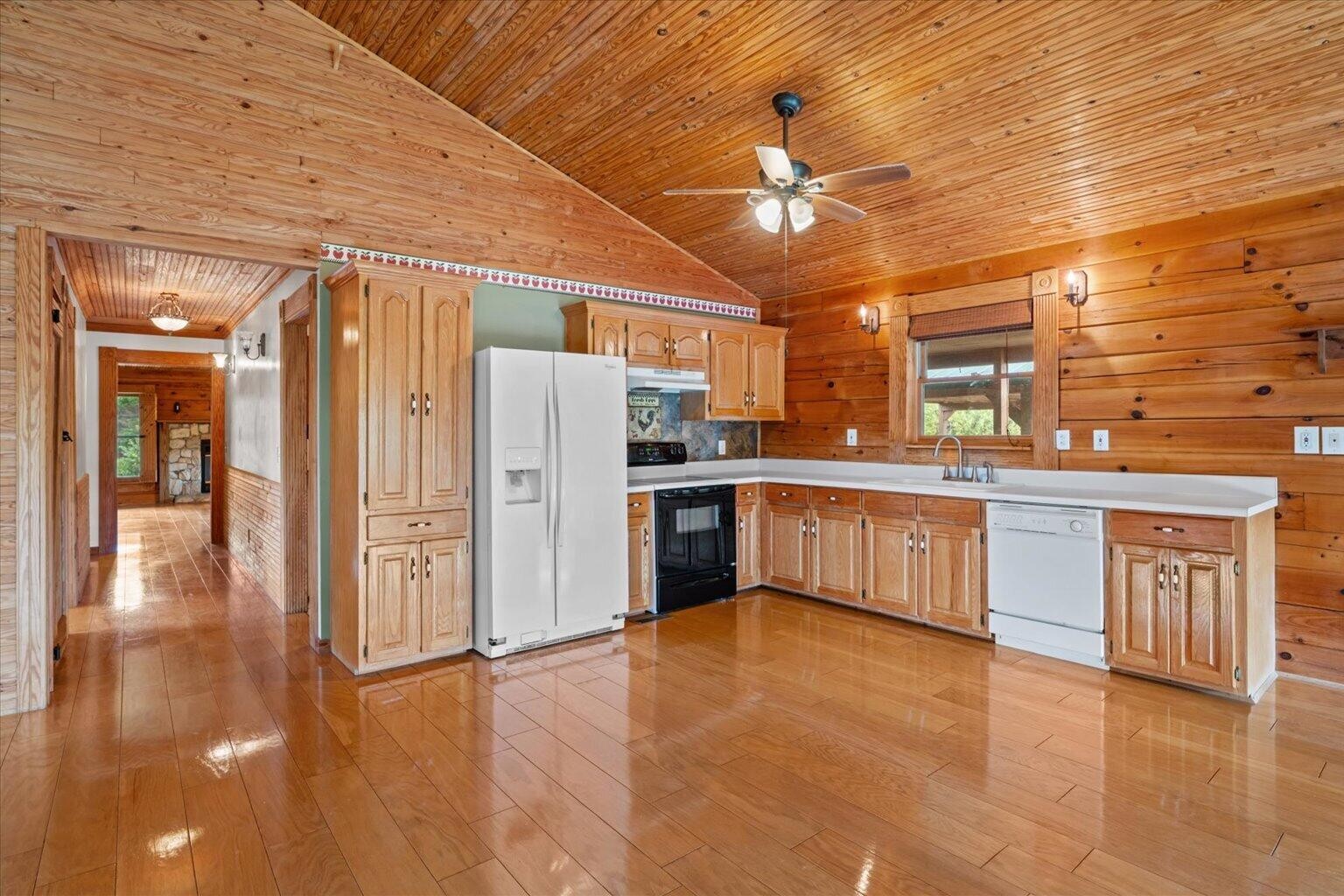 315 Woody Road, Nw Property Photo 13