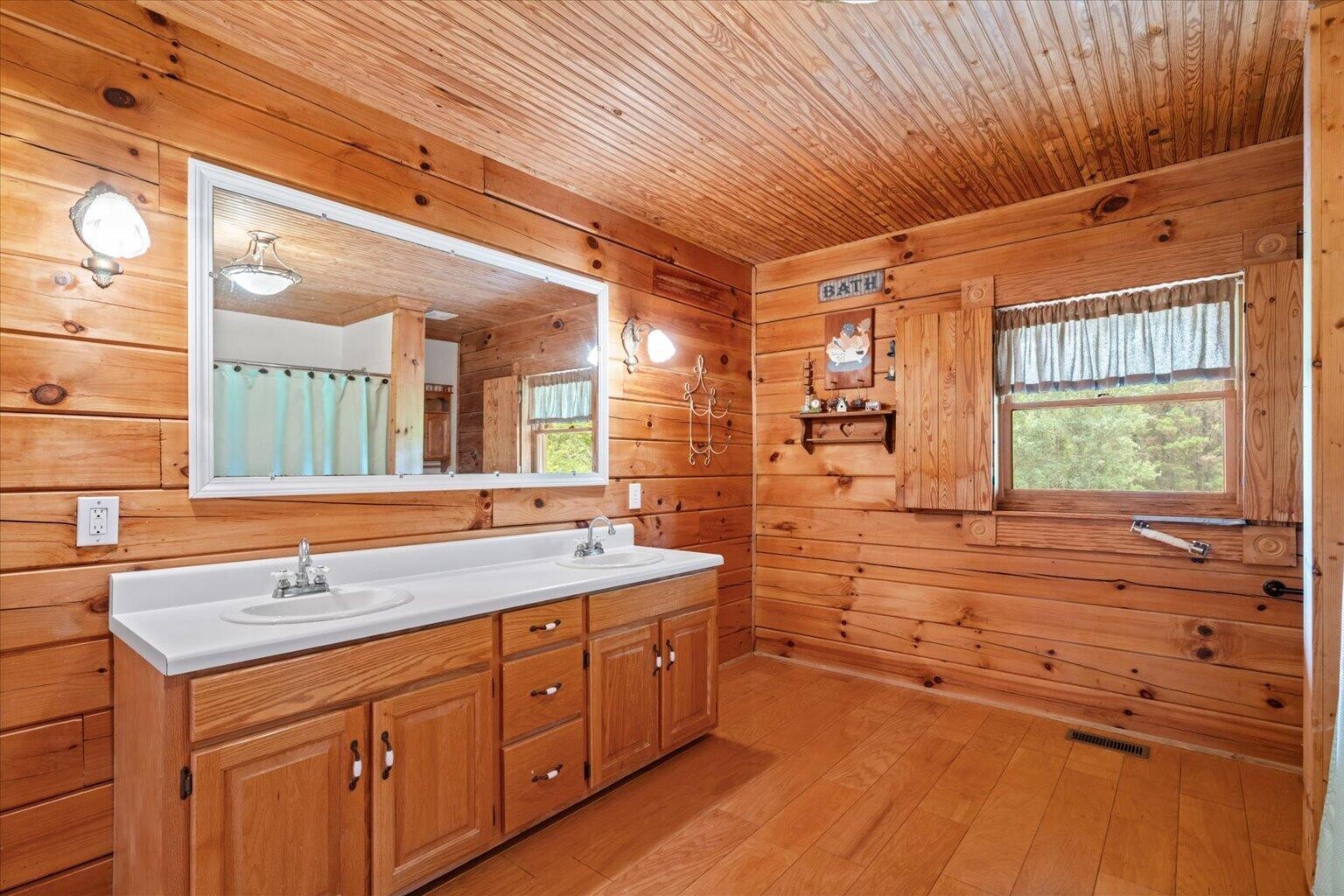 315 Woody Road, Nw Property Photo 22