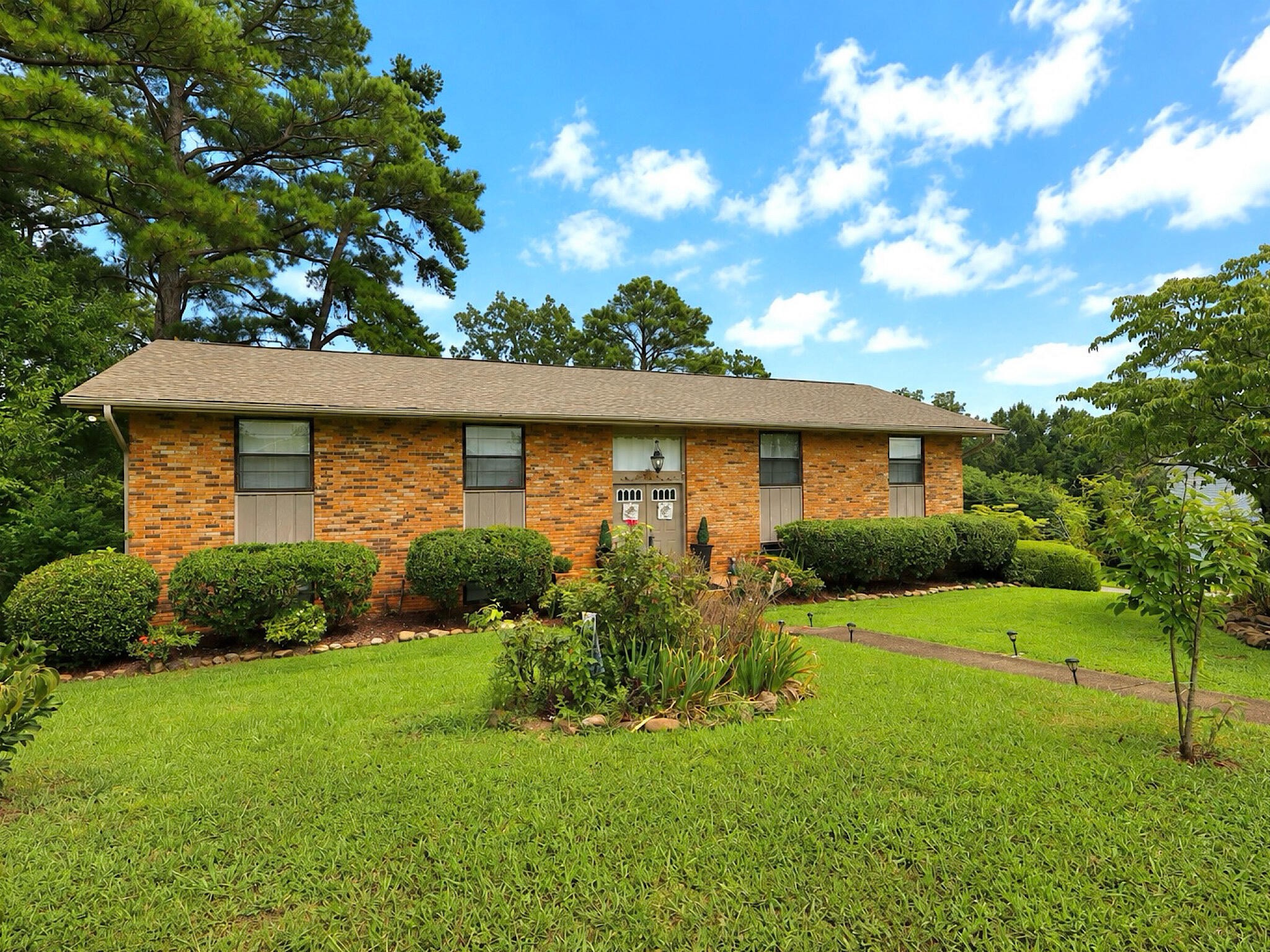 1008 Panorama Drive Property Photo 6
