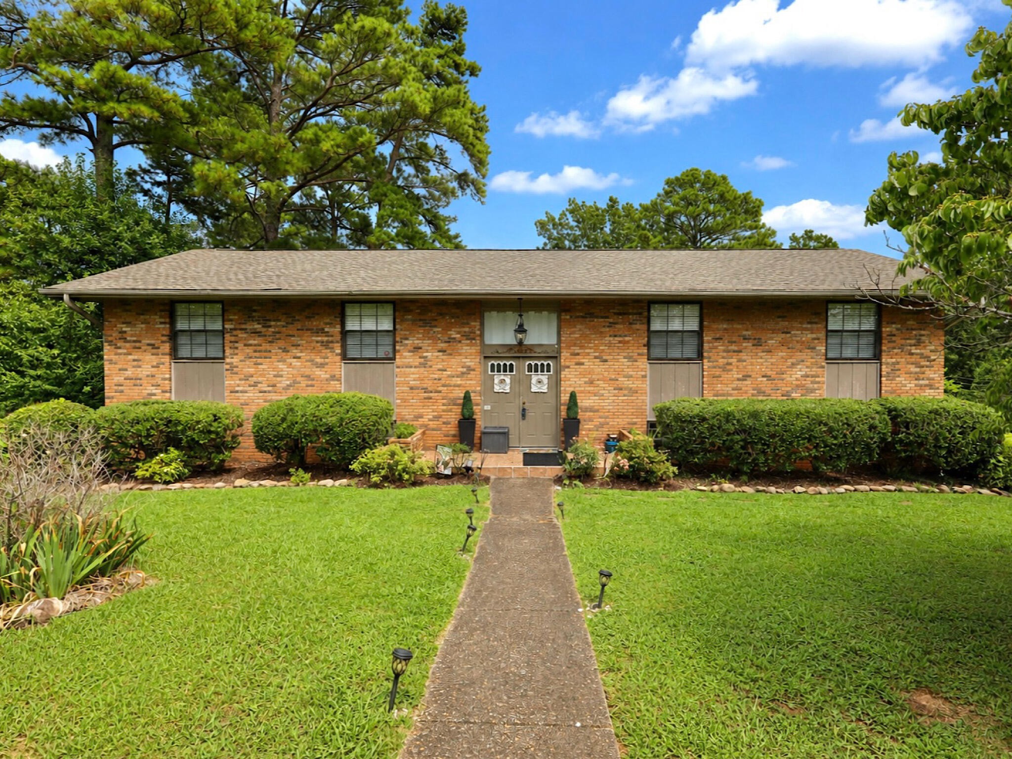 1008 Panorama Drive Property Photo 7