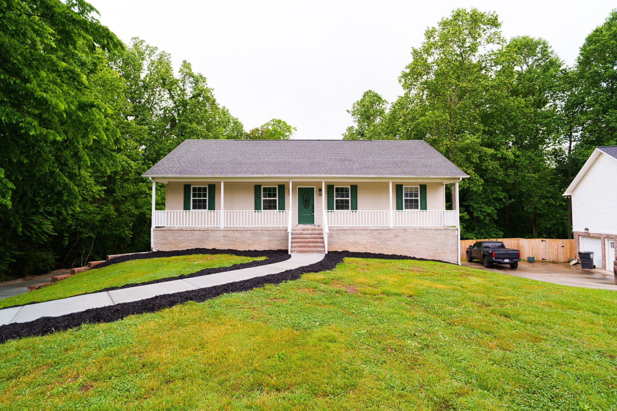 3784 Brookwood Dr Property Photo 1