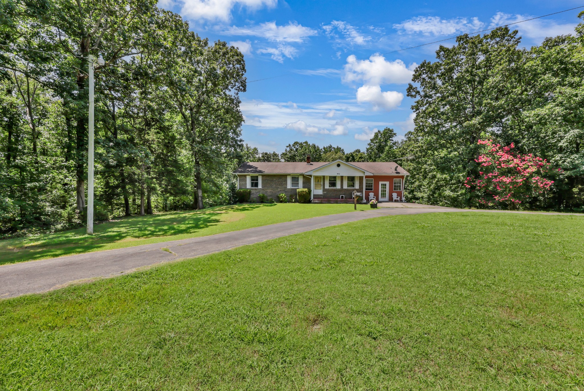 931 Bumpus Mills Rd Property Photo 1