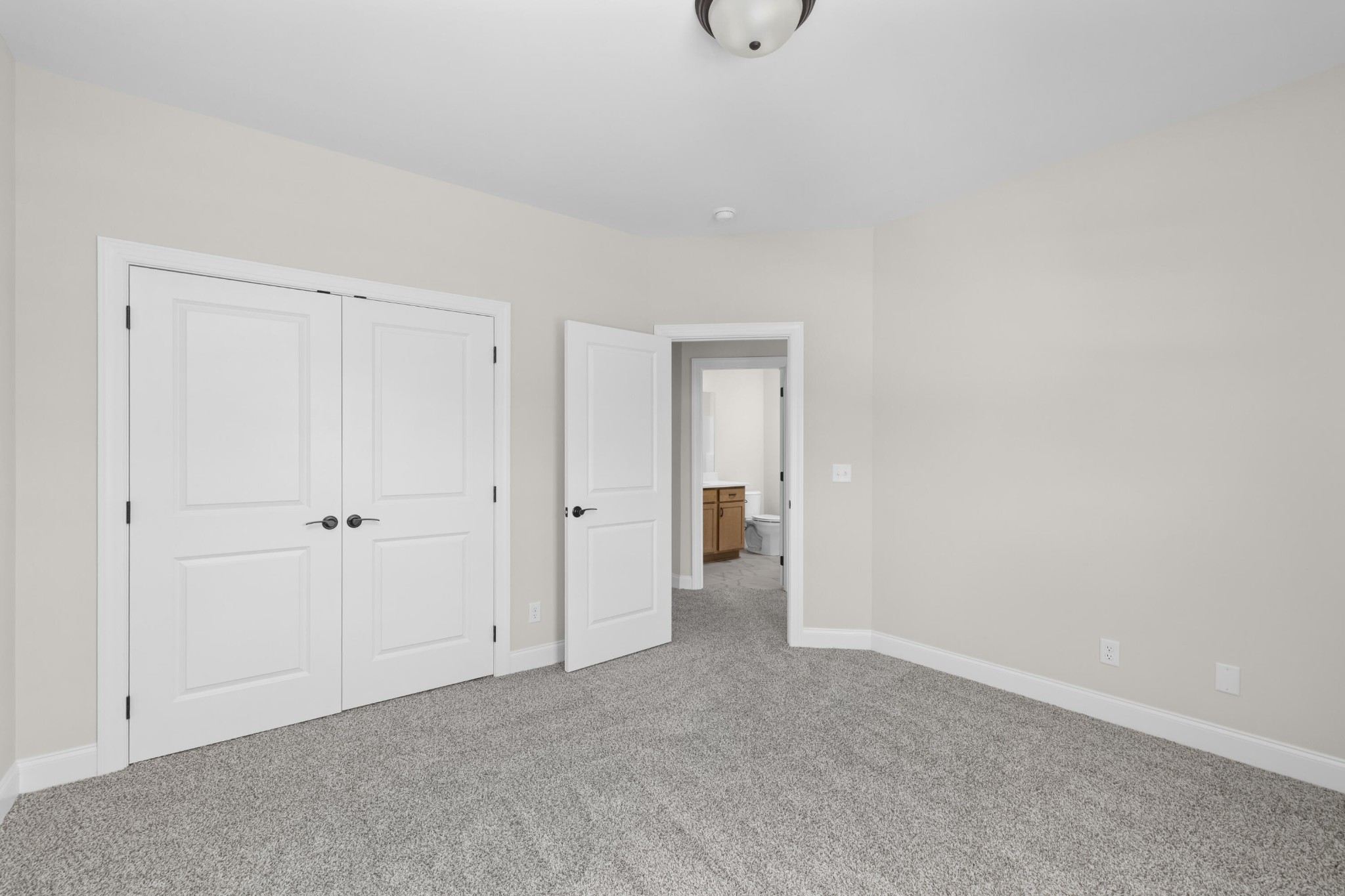 6040 Ridgesong Way Property Photo 18