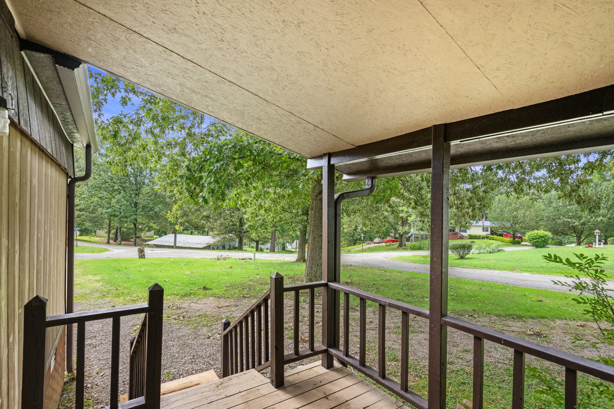 225 Pineview Dr Property Photo 11
