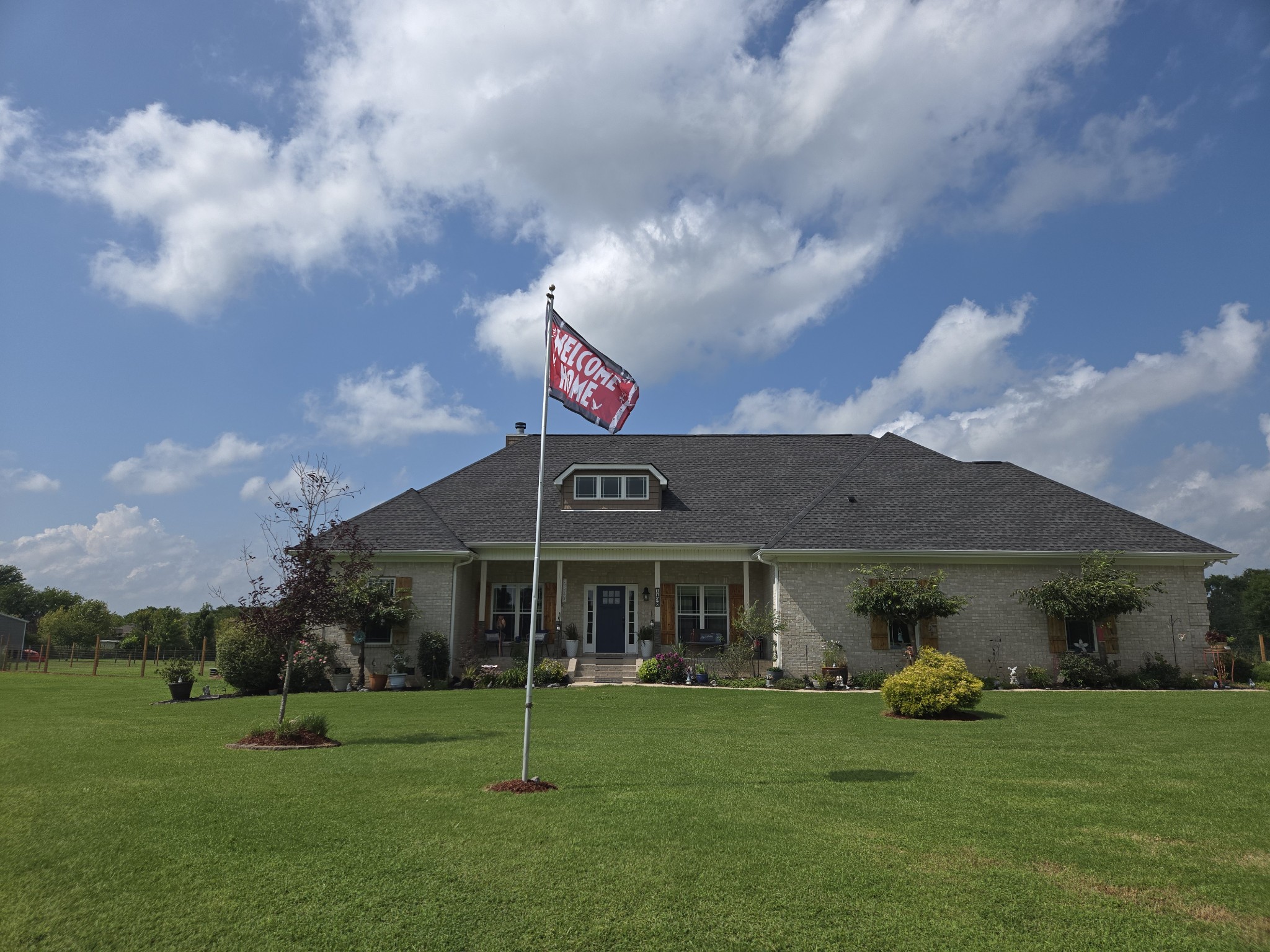 1138 Chenault Ln