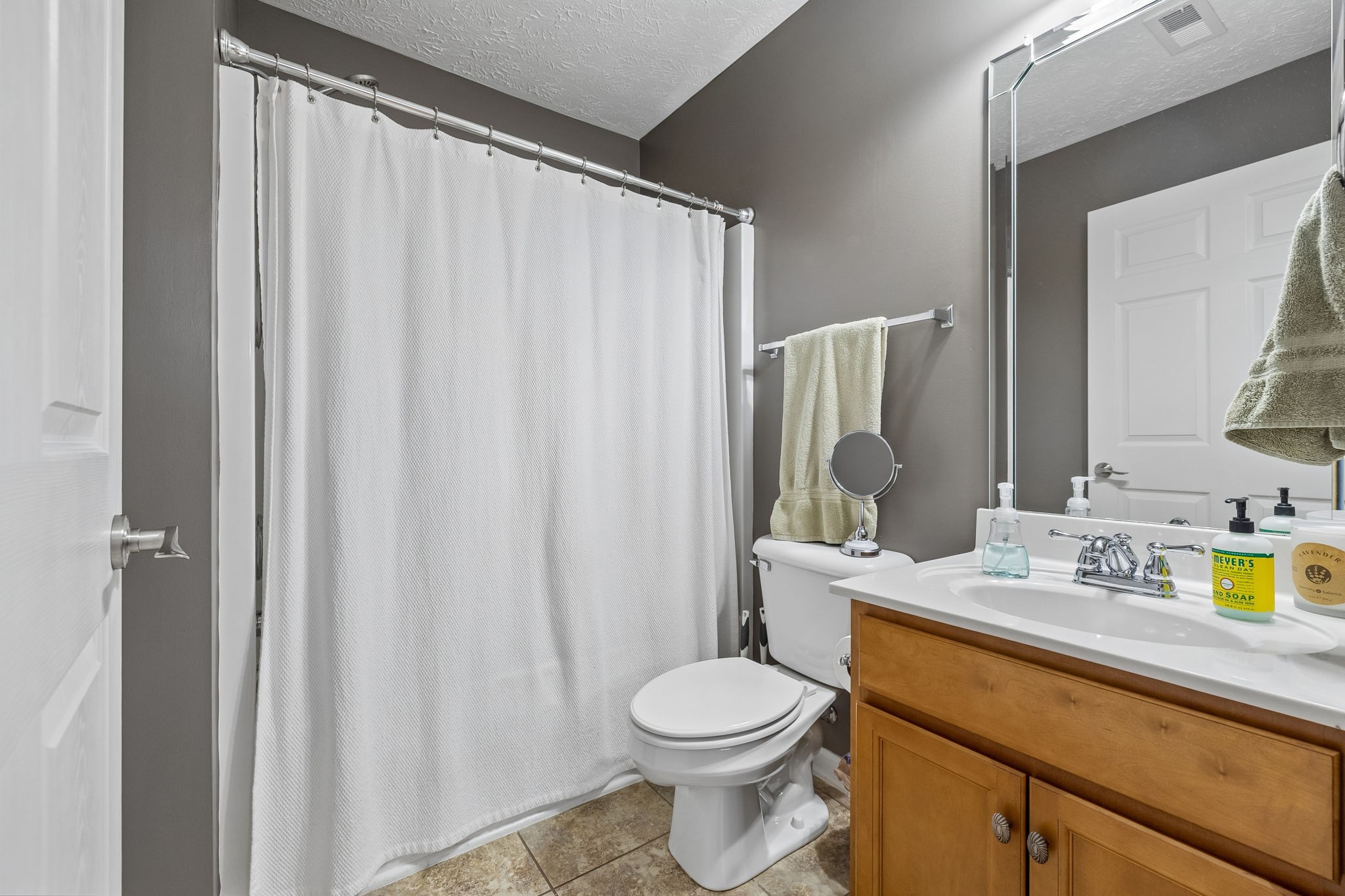 395 Devon Chase Hl Property Photo 25