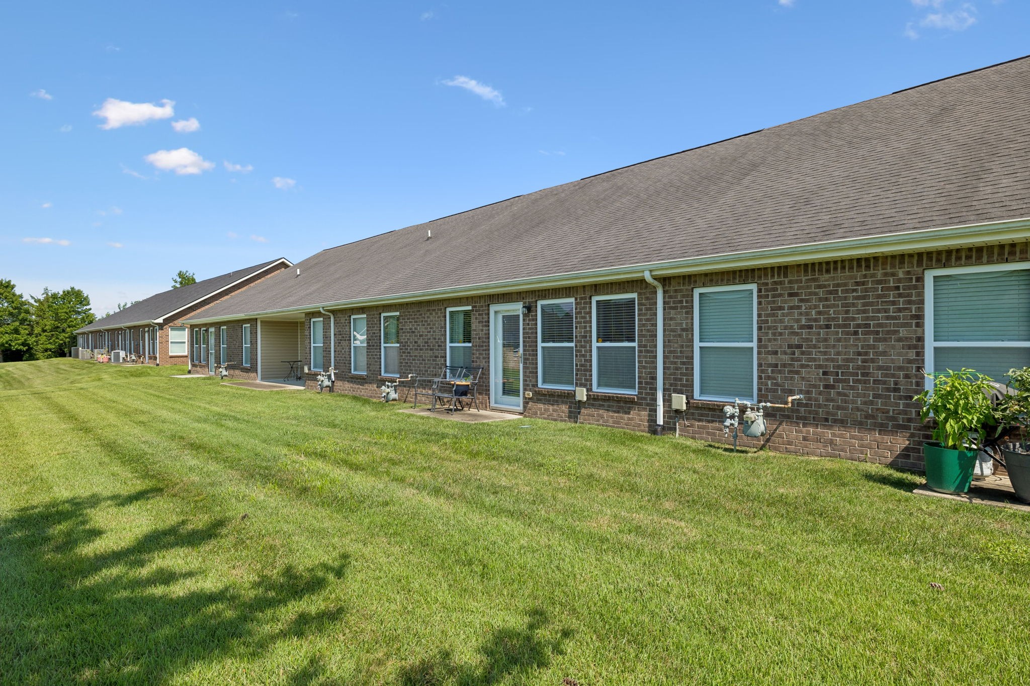395 Devon Chase Hl Property Photo 30