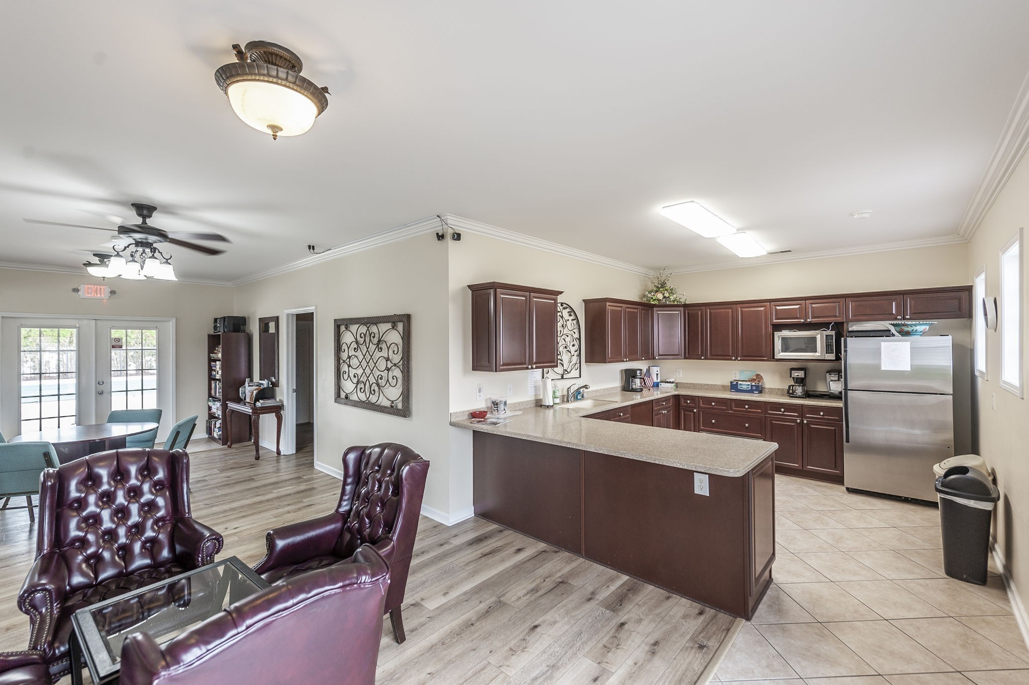 395 Devon Chase Hl Property Photo 34