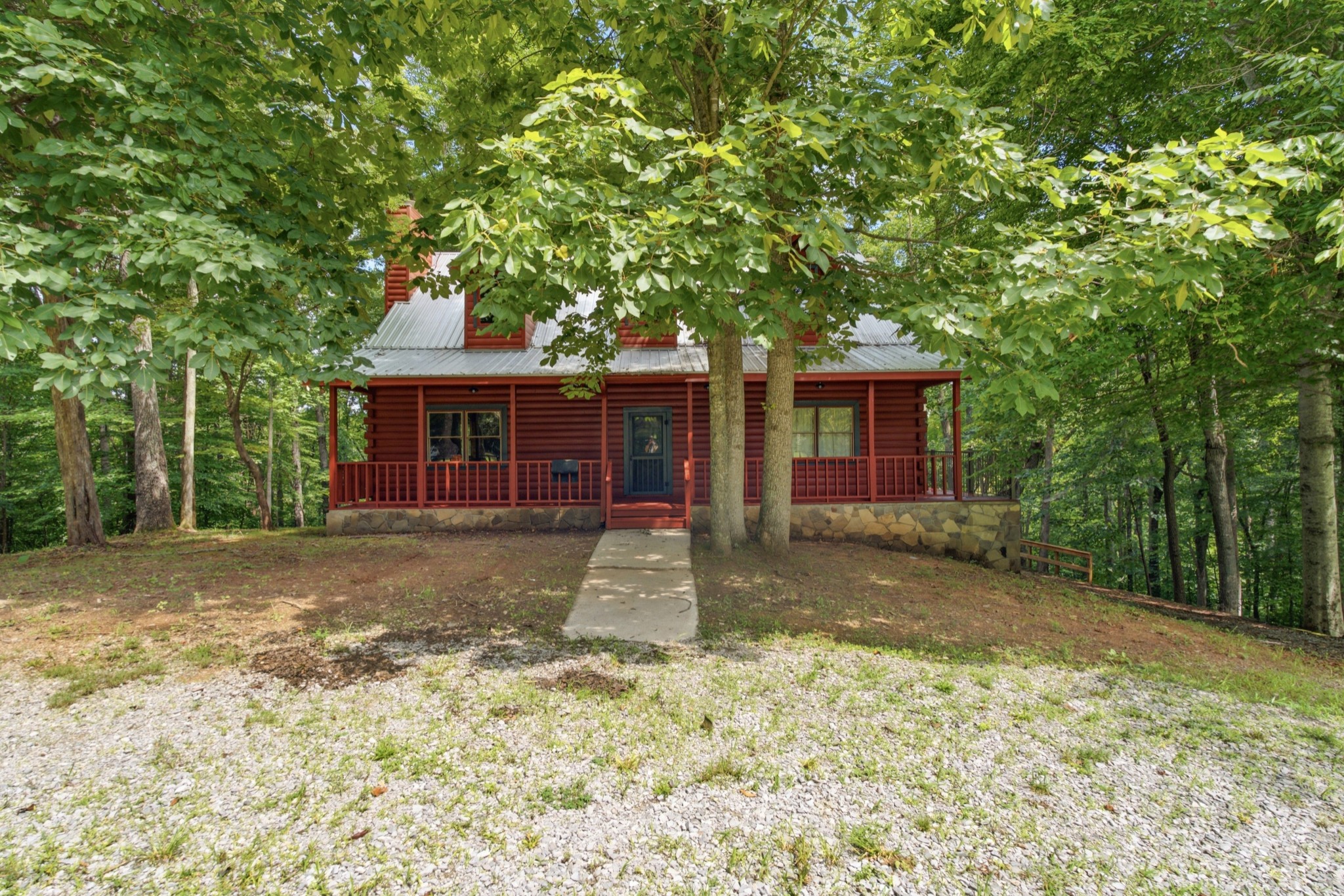 487 Rocky River Shores Drive Property Photo 1