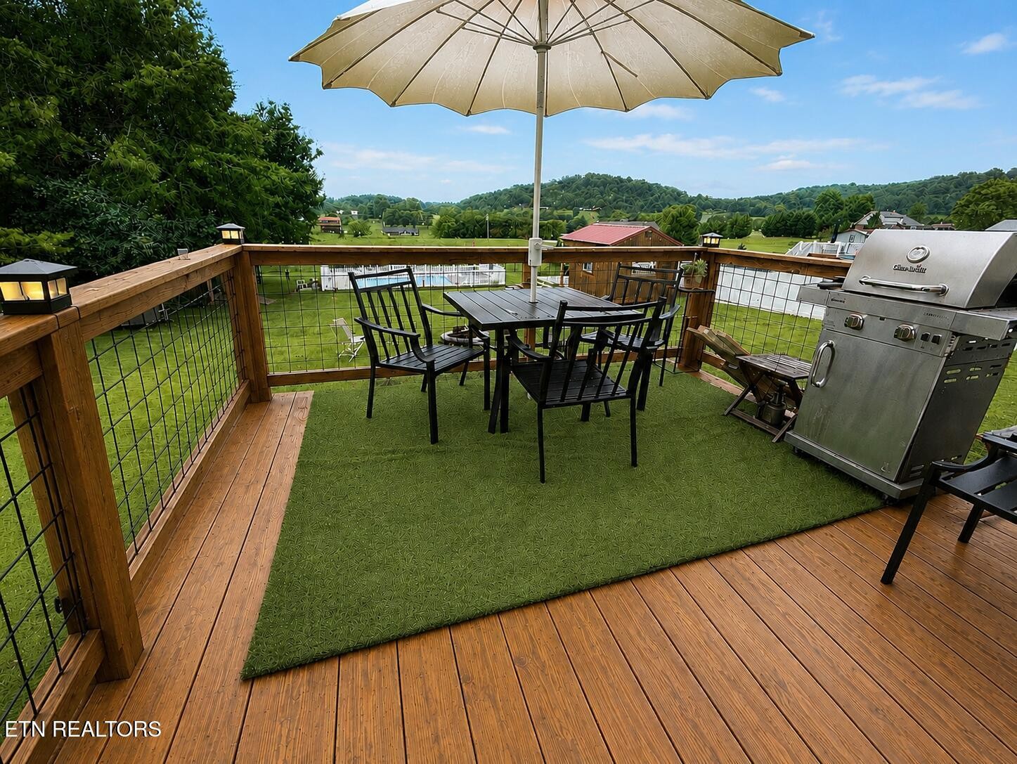 253 Ramblin Rd Property Photo 9