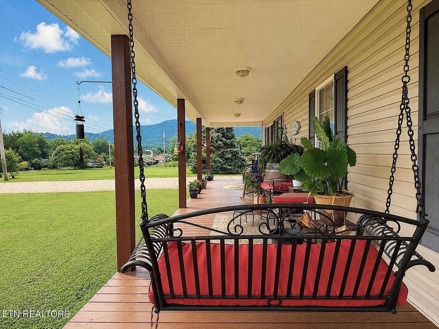 253 Ramblin Rd Property Photo 16