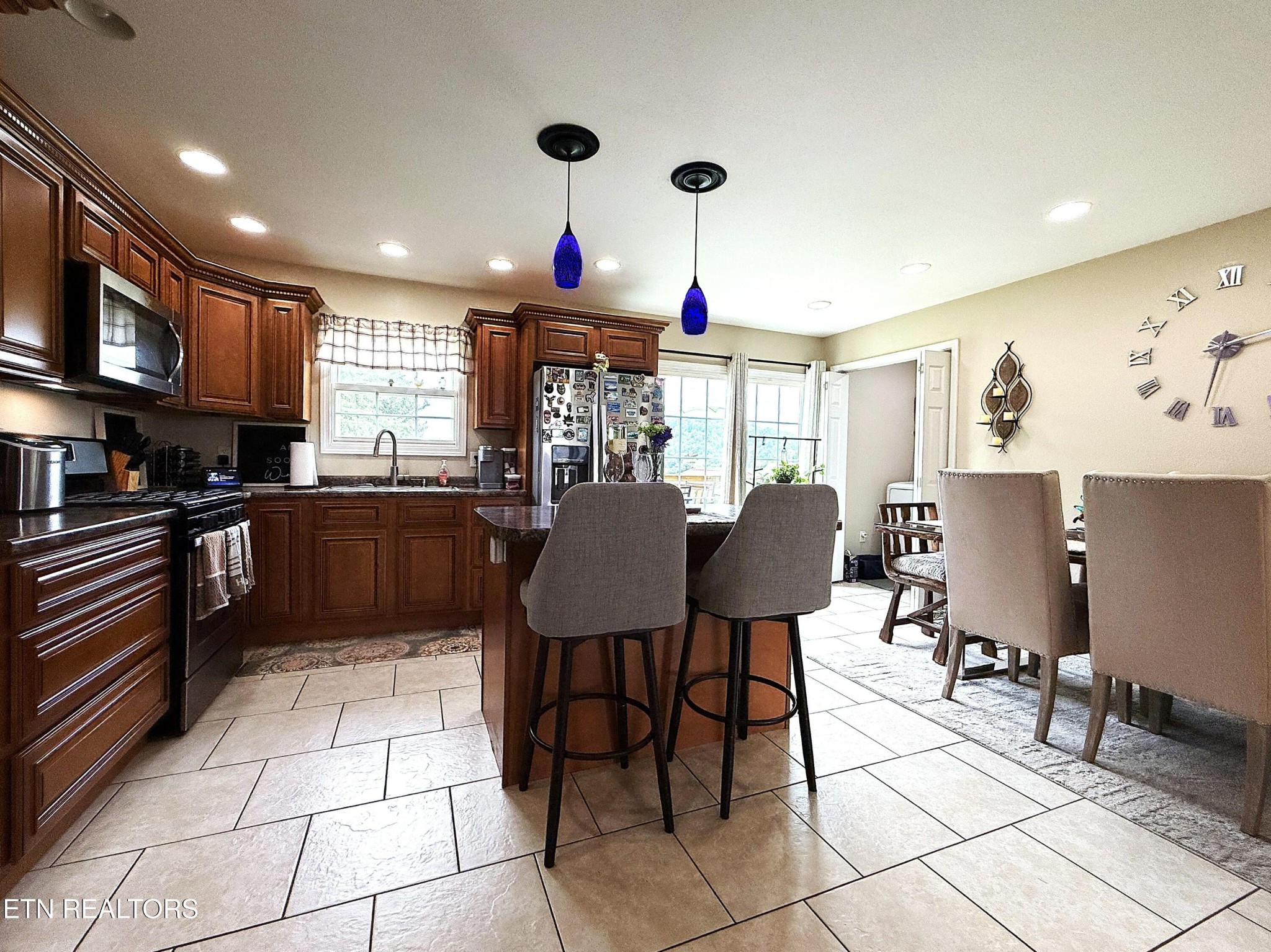 253 Ramblin Rd Property Photo 25