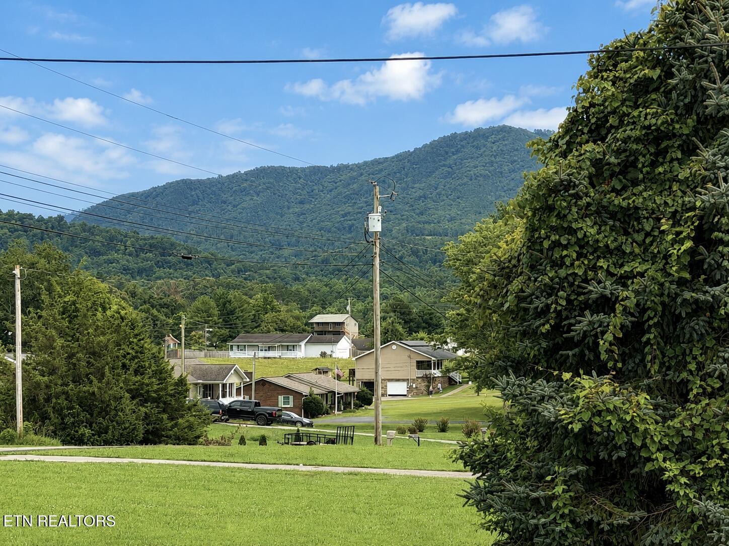 253 Ramblin Rd Property Photo 44