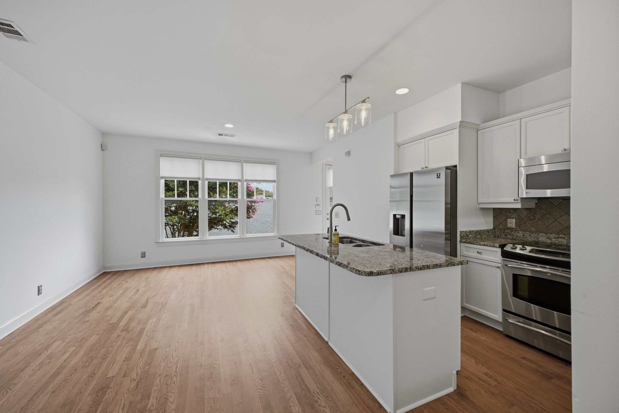 2418 Clare Park Dr Property Photo 10