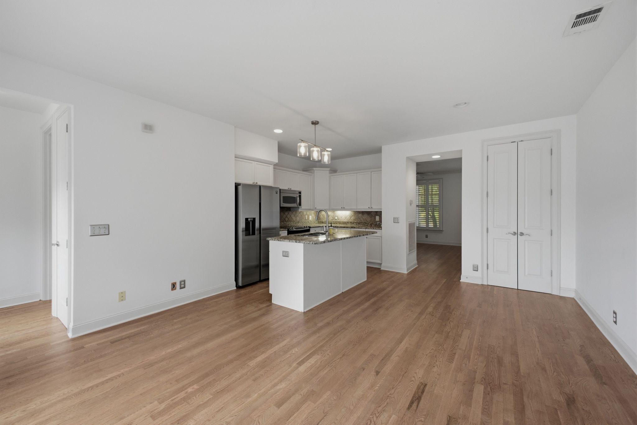 2418 Clare Park Dr Property Photo 11