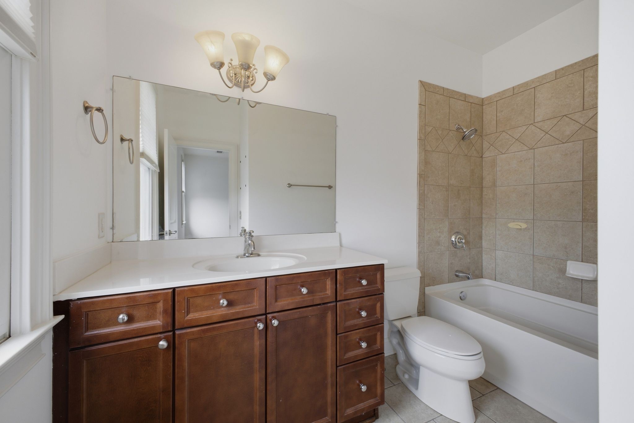2418 Clare Park Dr Property Photo 24