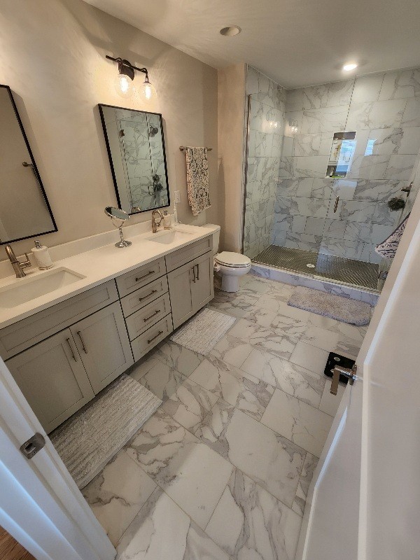 530 Edwin St Property Photo 16