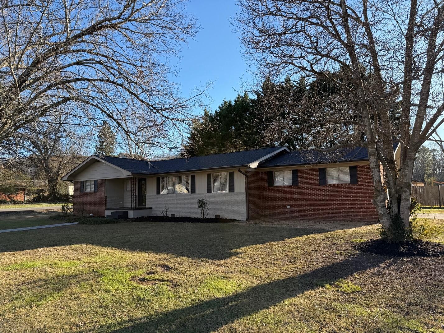 520 Weeks Drive, Ne Property Photo 1