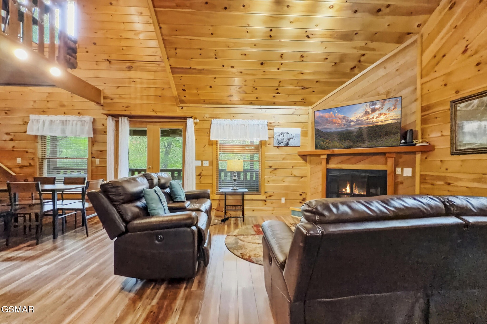 2015 Ridgecrest Loop Way Property Photo 8