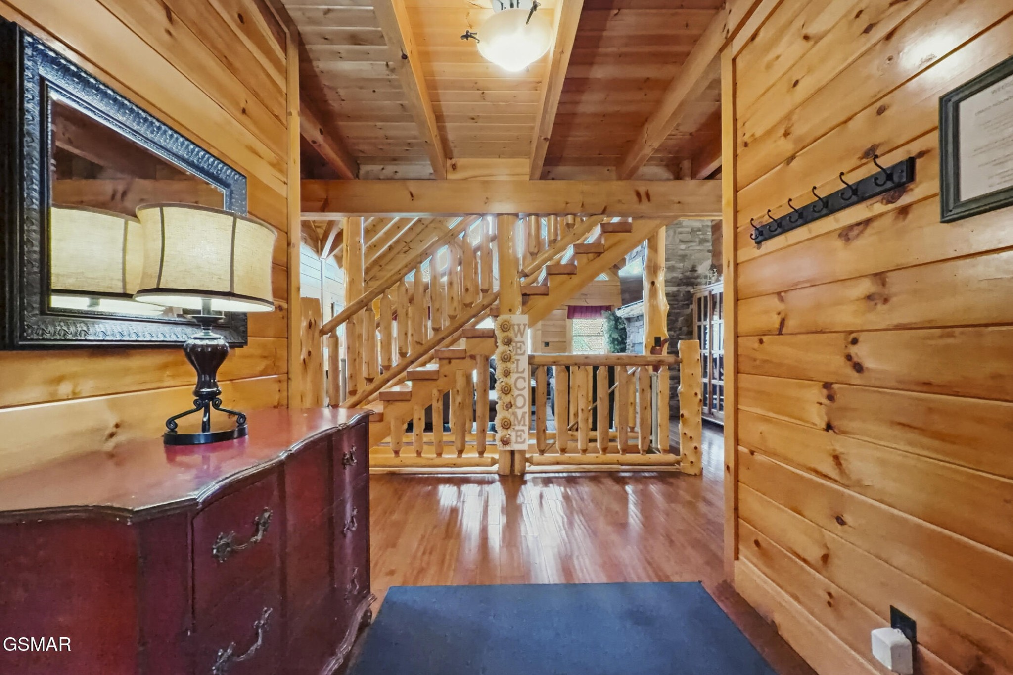 2906 Quiet Oak Way Property Photo 7