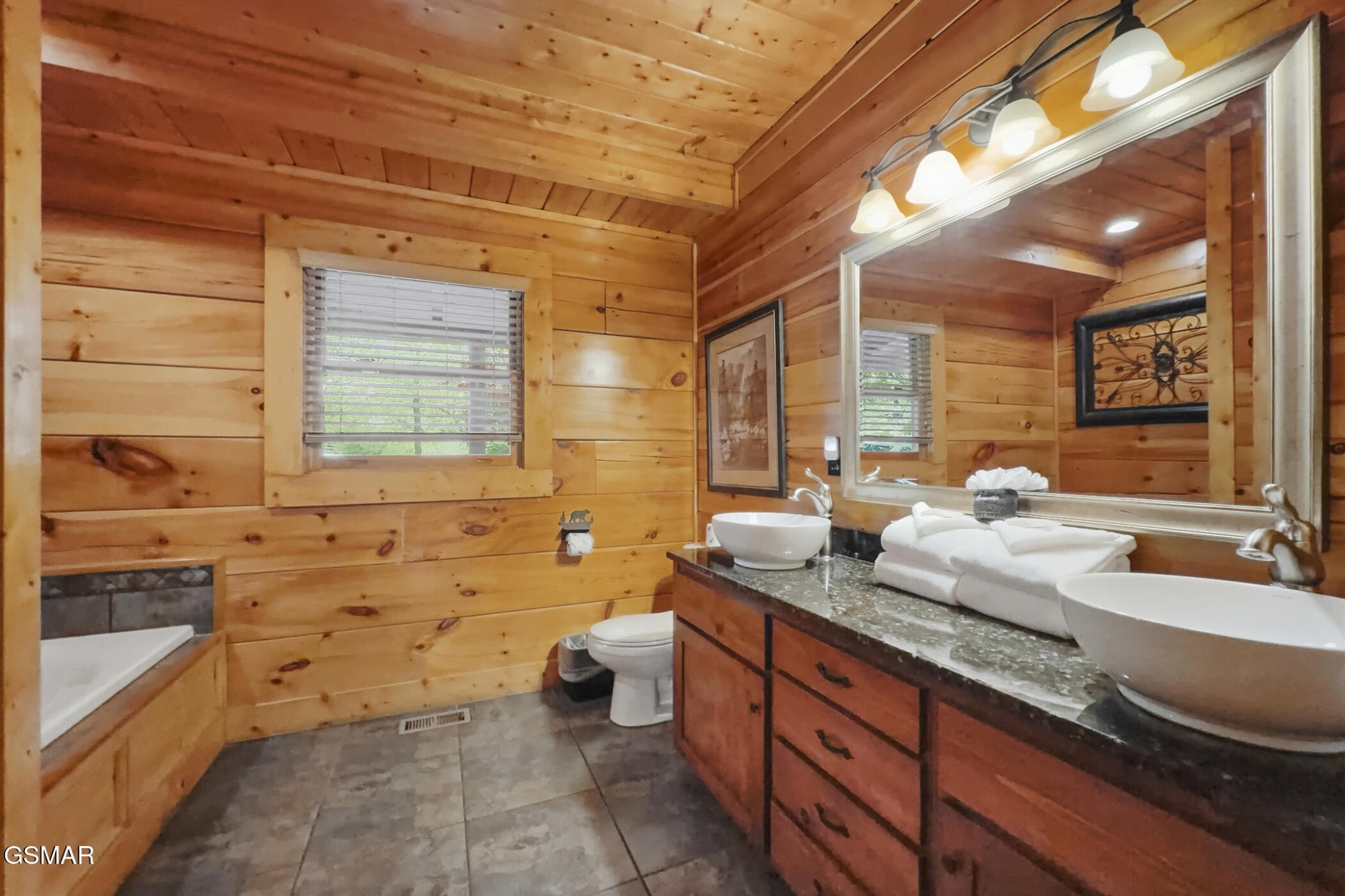 2906 Quiet Oak Way Property Photo 34