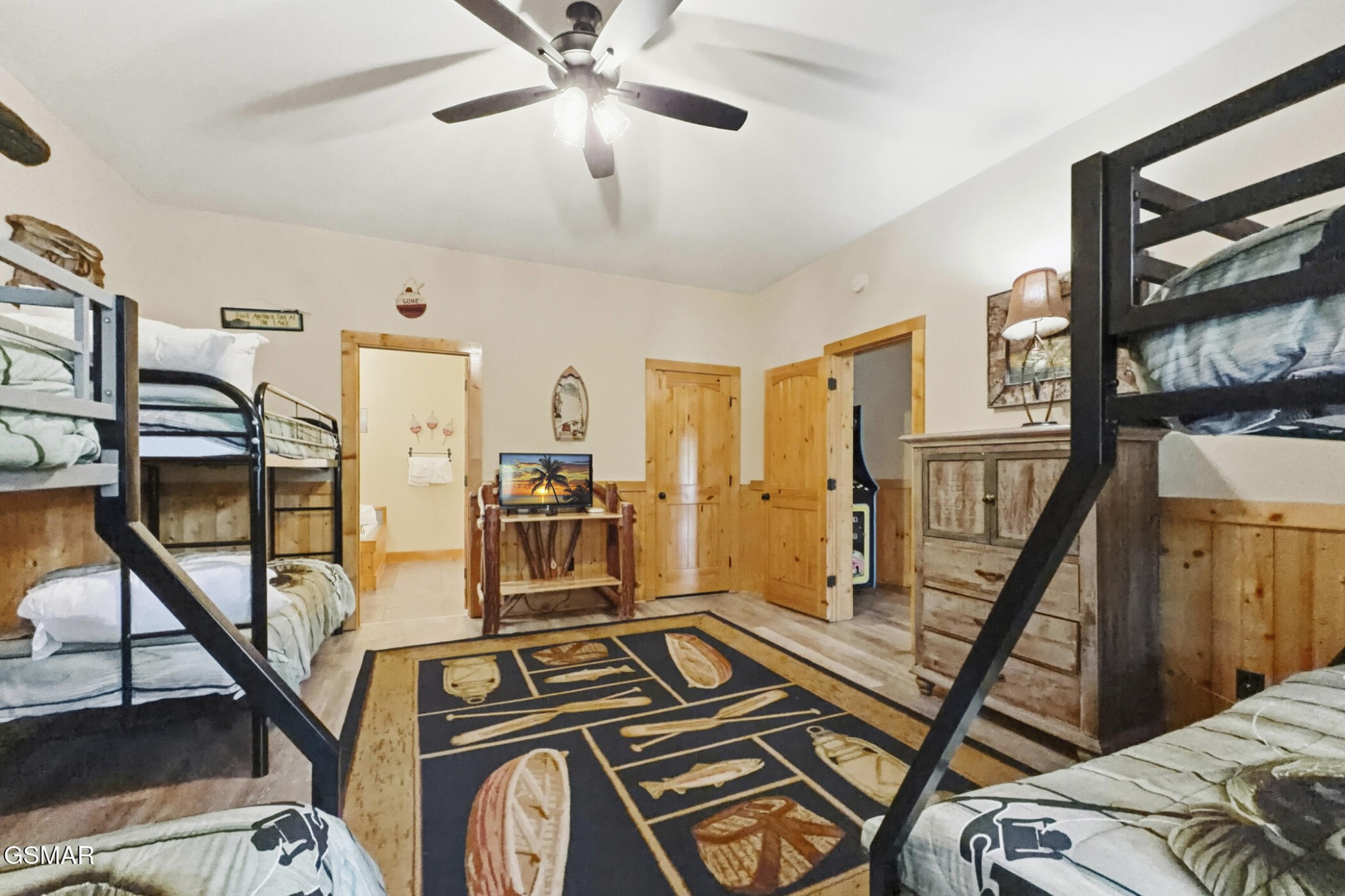 2906 Quiet Oak Way Property Photo 38