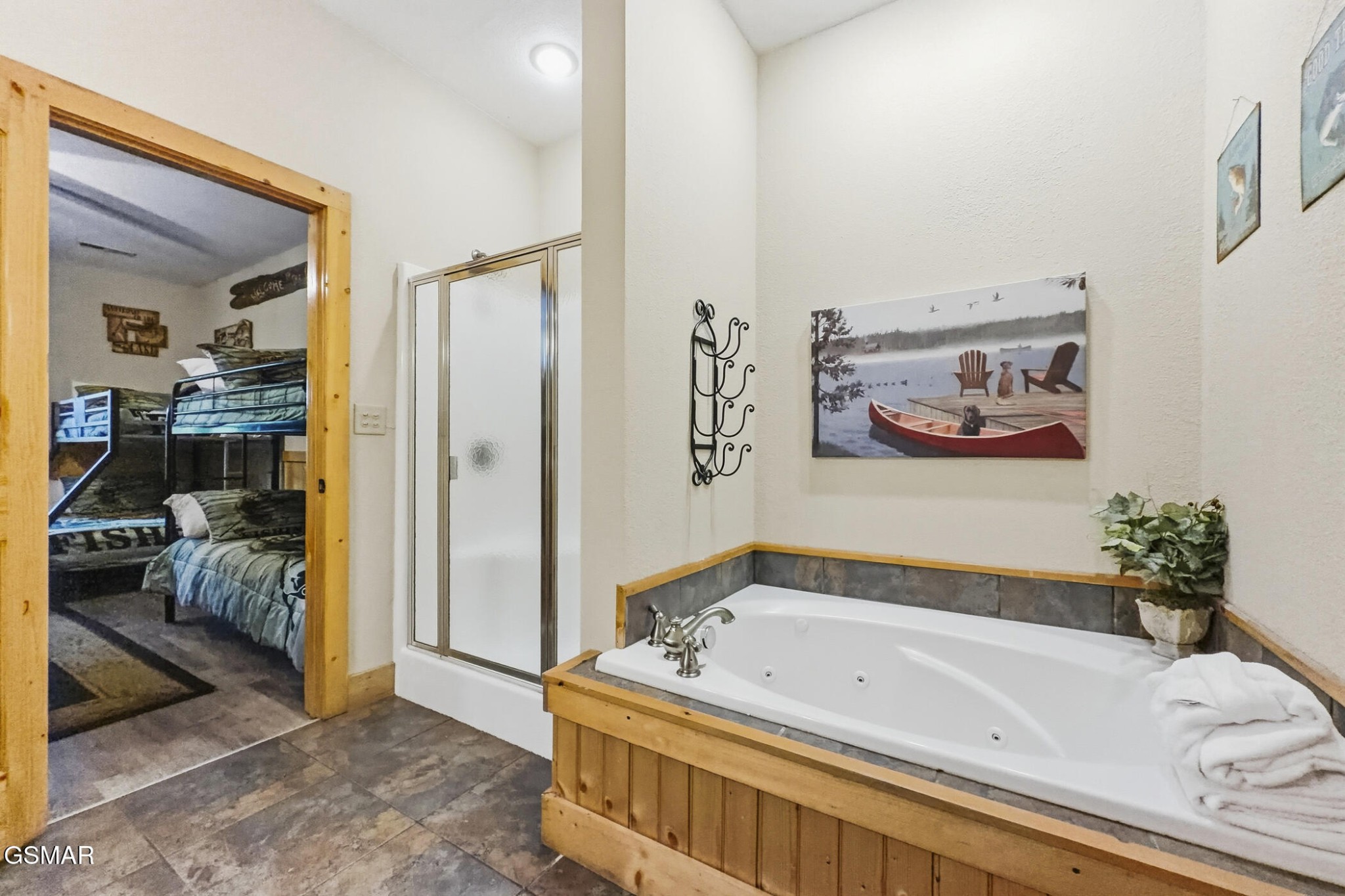 2906 Quiet Oak Way Property Photo 40