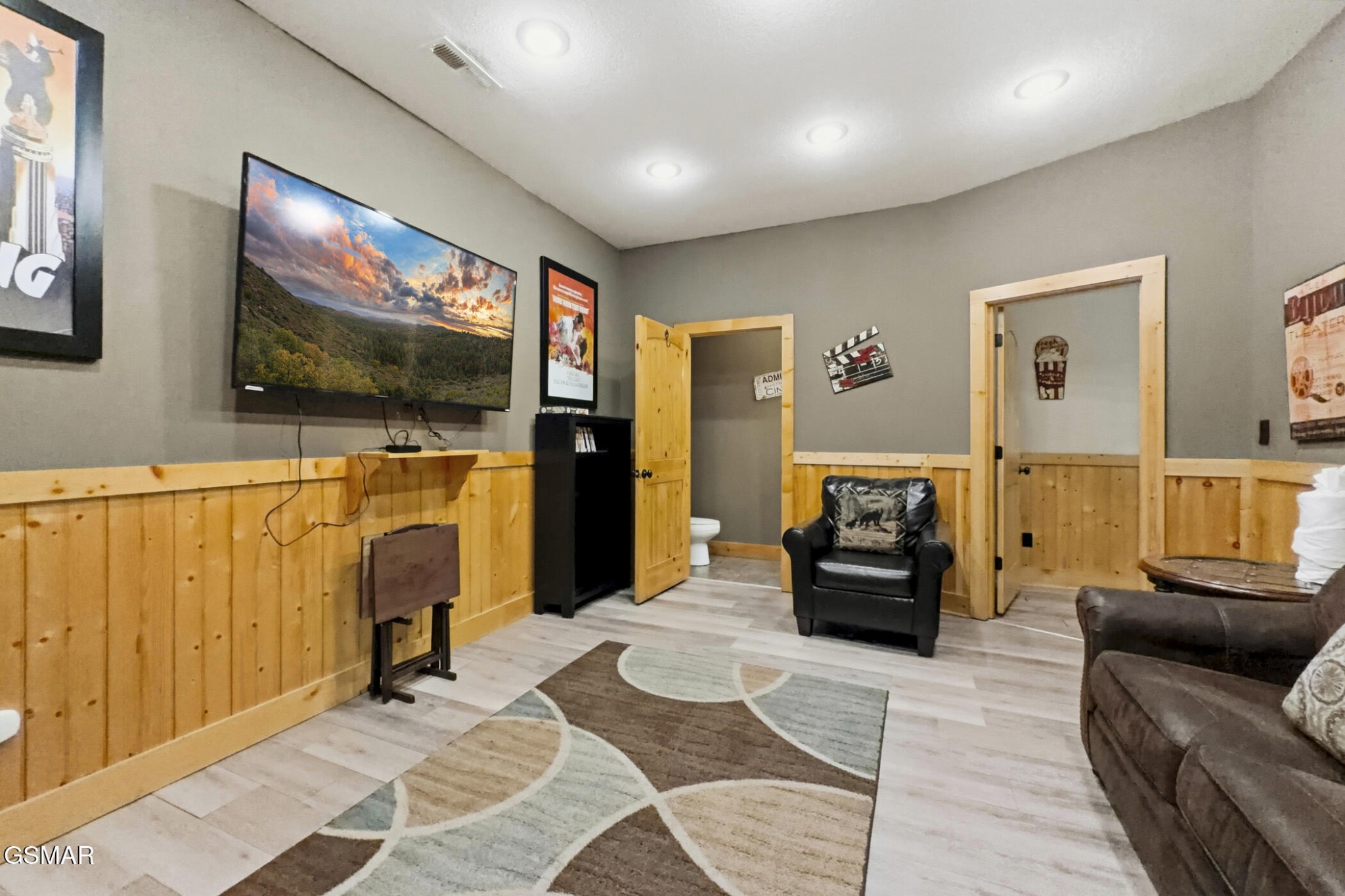 2906 Quiet Oak Way Property Photo 51