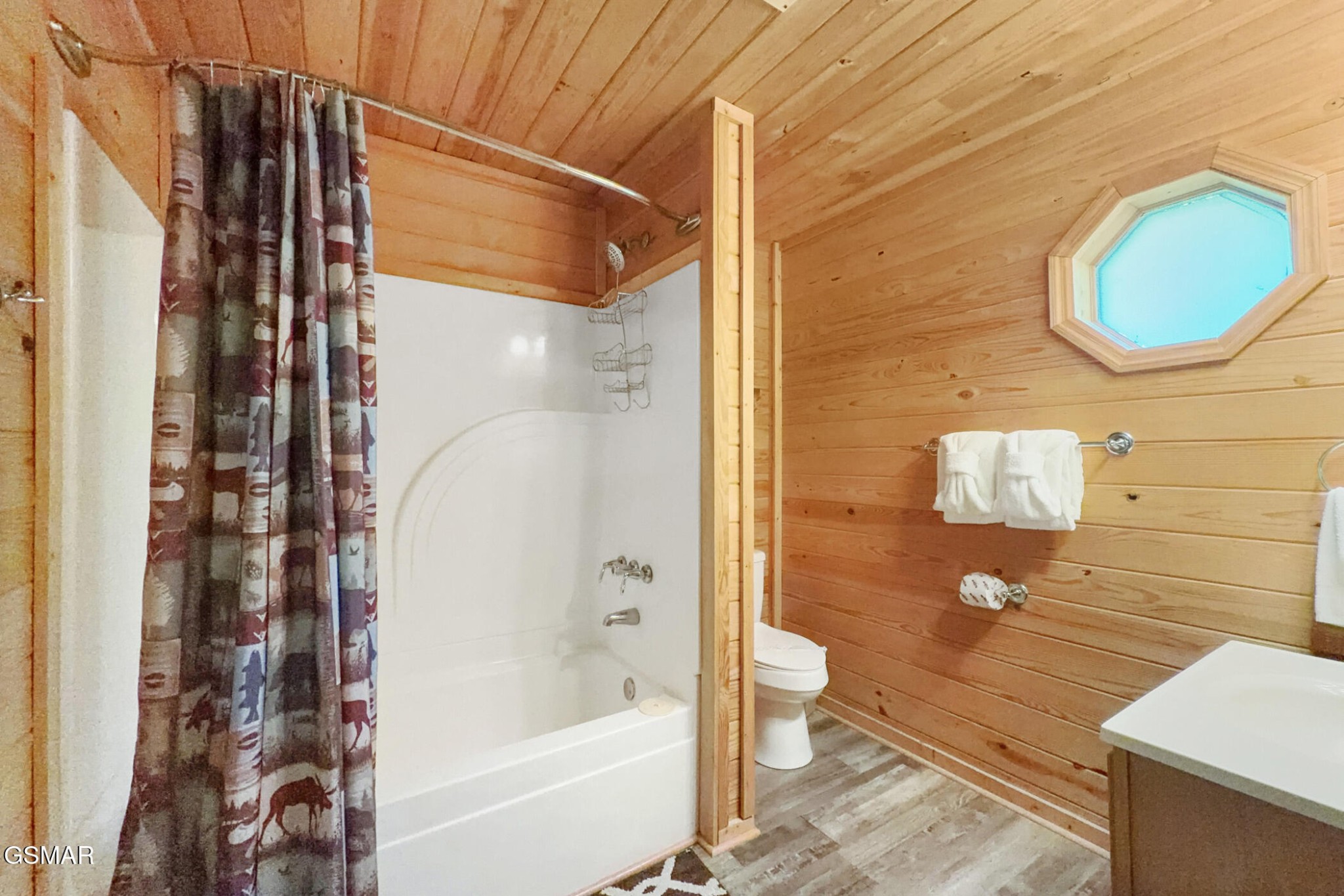 1607 S Mountain View Road Property Photo 16