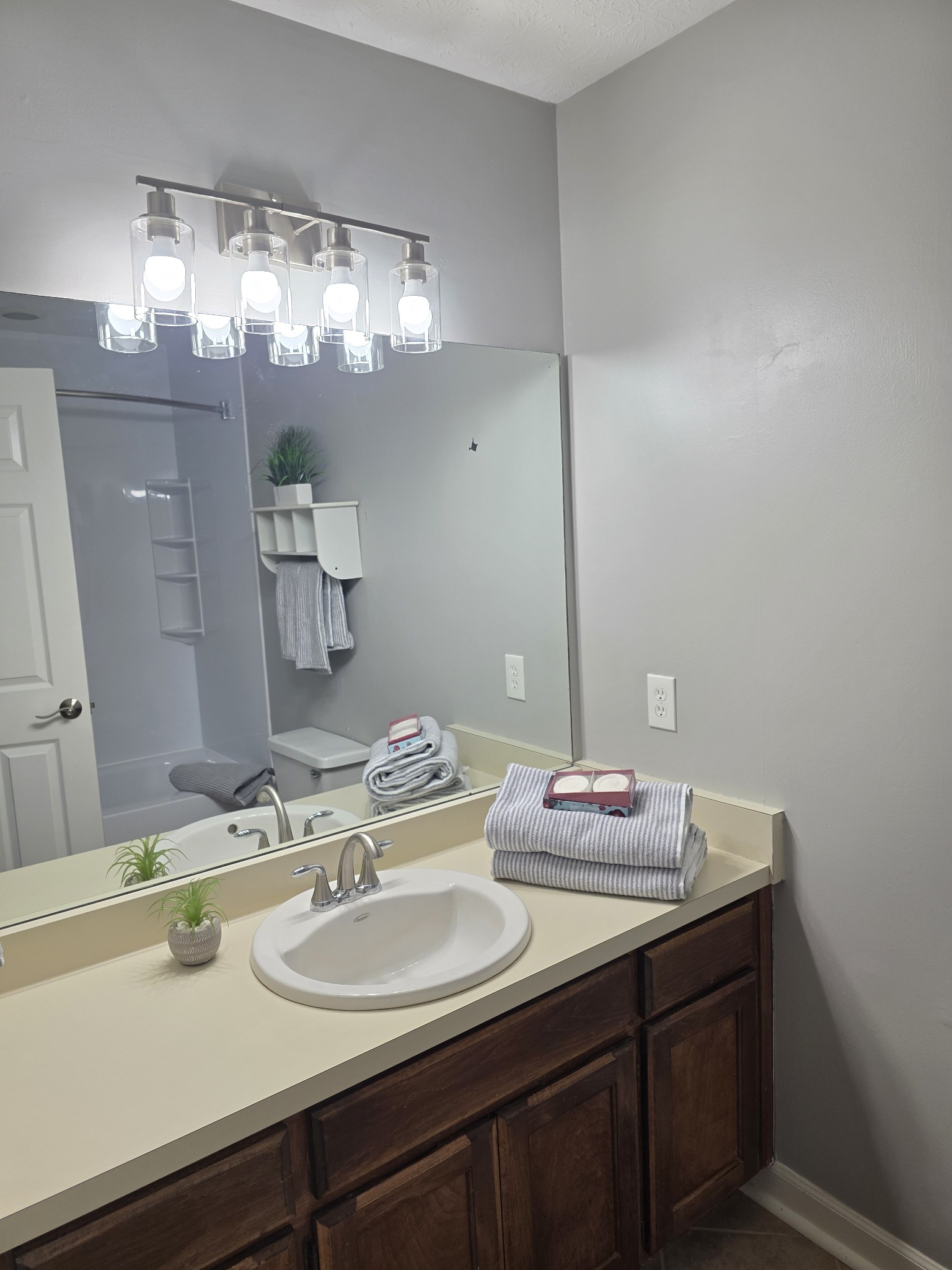 227 Wynbrook Ct Property Photo 19