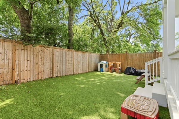 1030 Burchwood Ave Property Photo 40