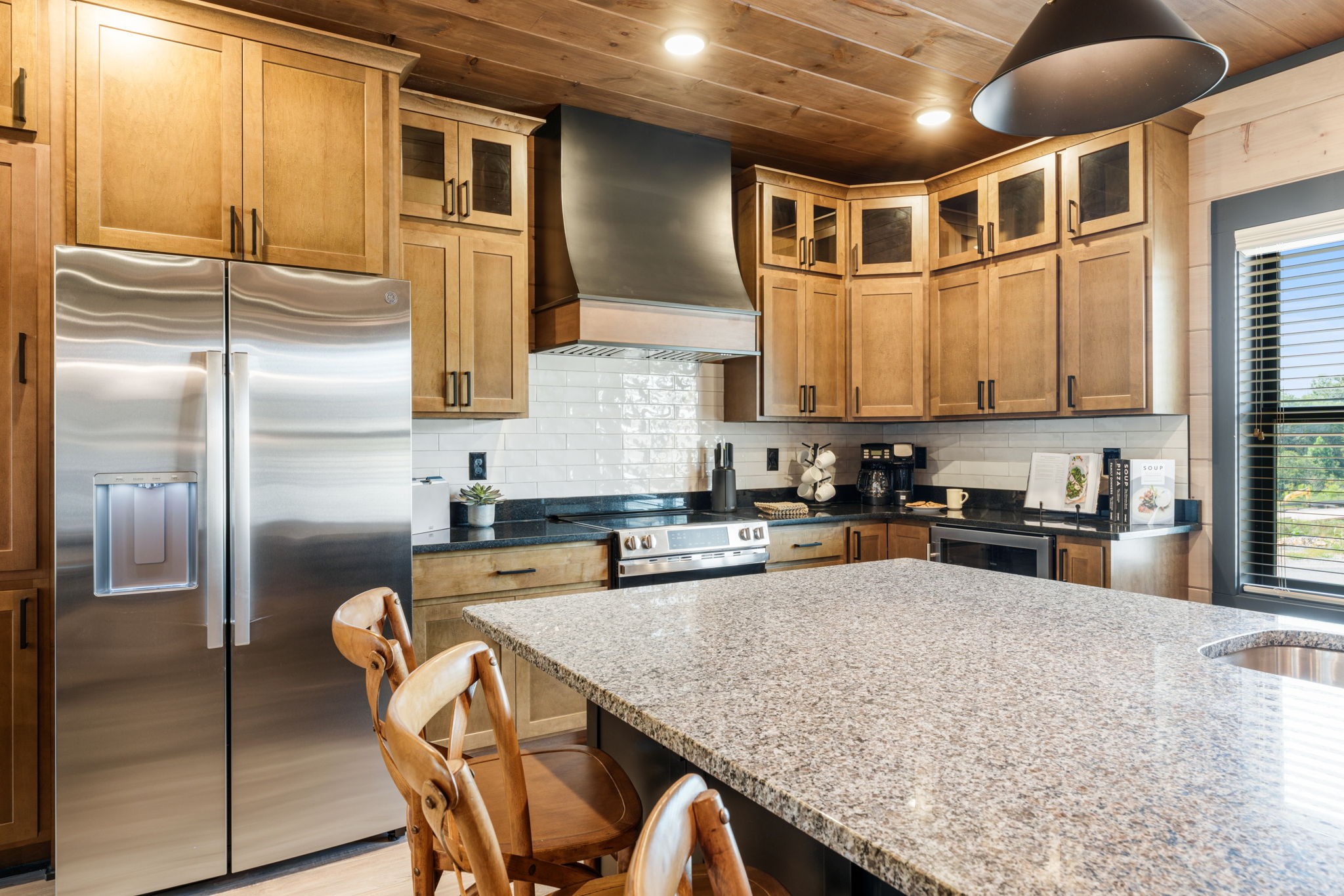 1724 Knotty Log Way Property Photo 16