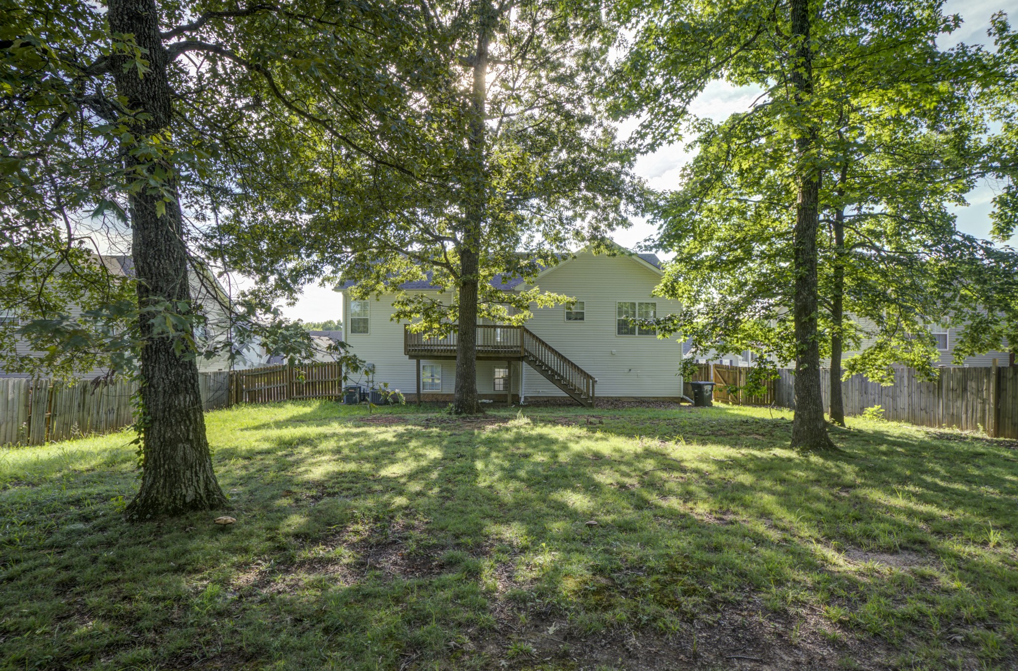 1371 Constitution Dr Property Photo 51