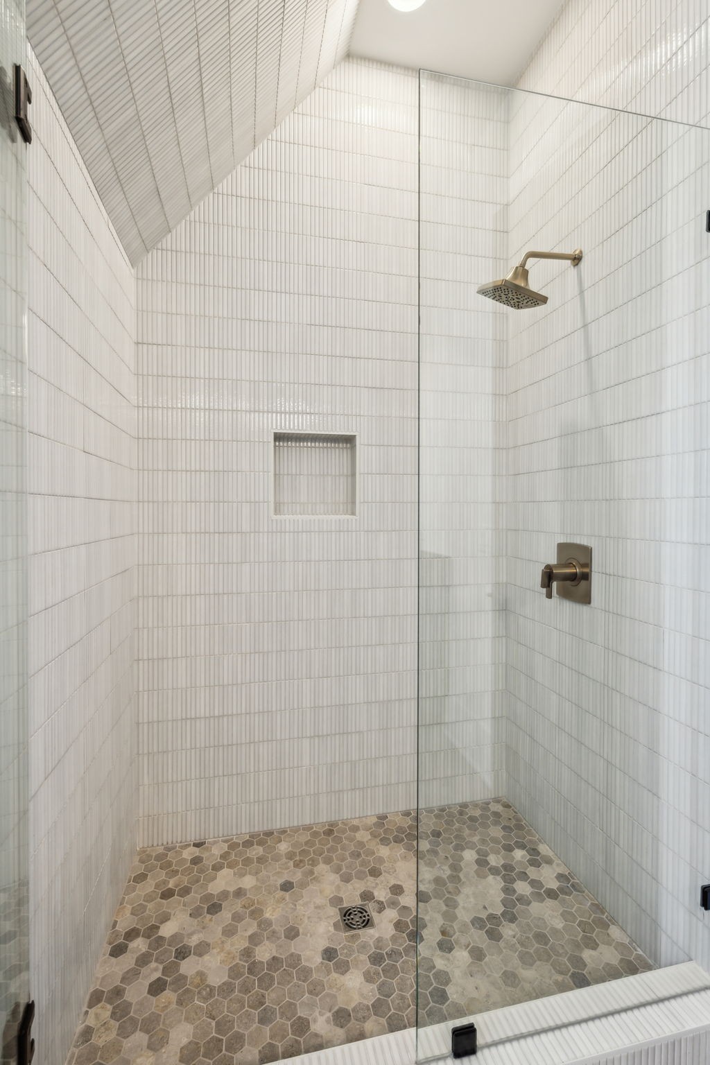 8104 Turning Point Dr Property Photo 73