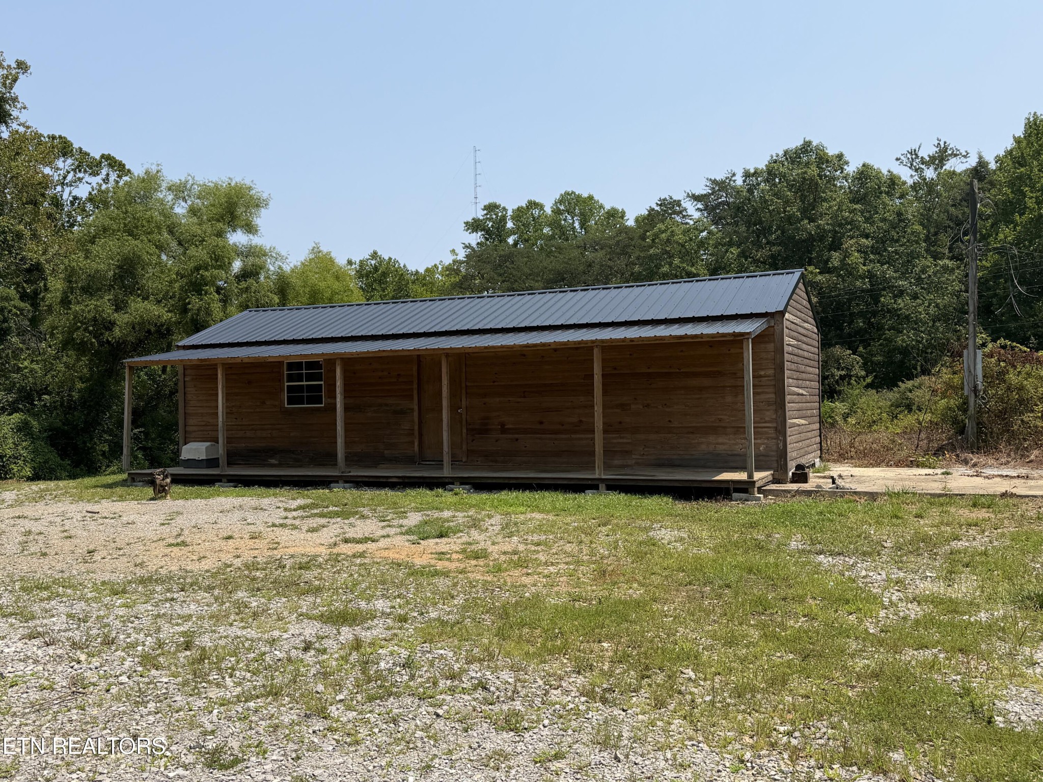 112 State Garage Rd Property Photo 1