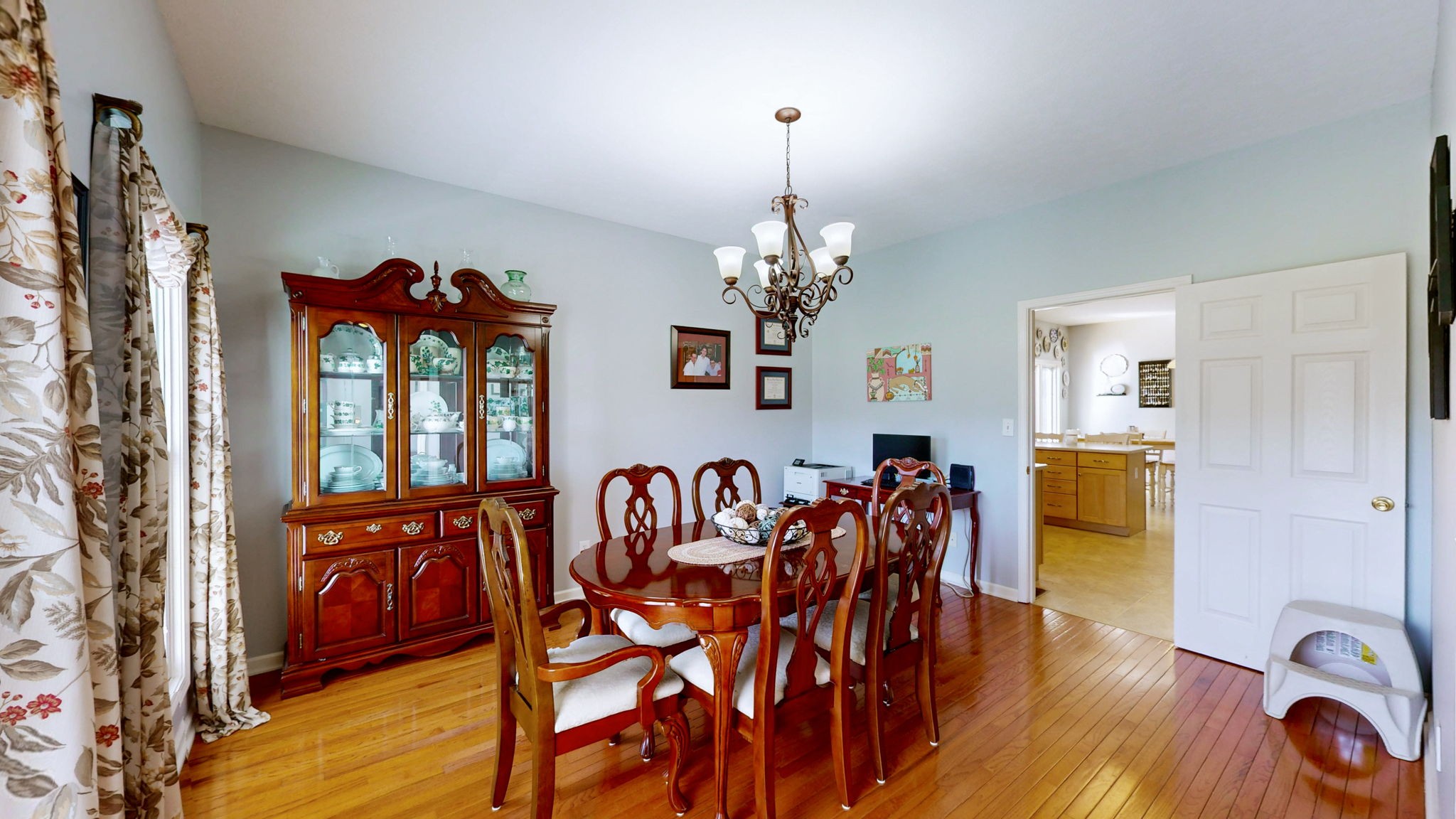 66 Foxhound Rd Property Photo 3