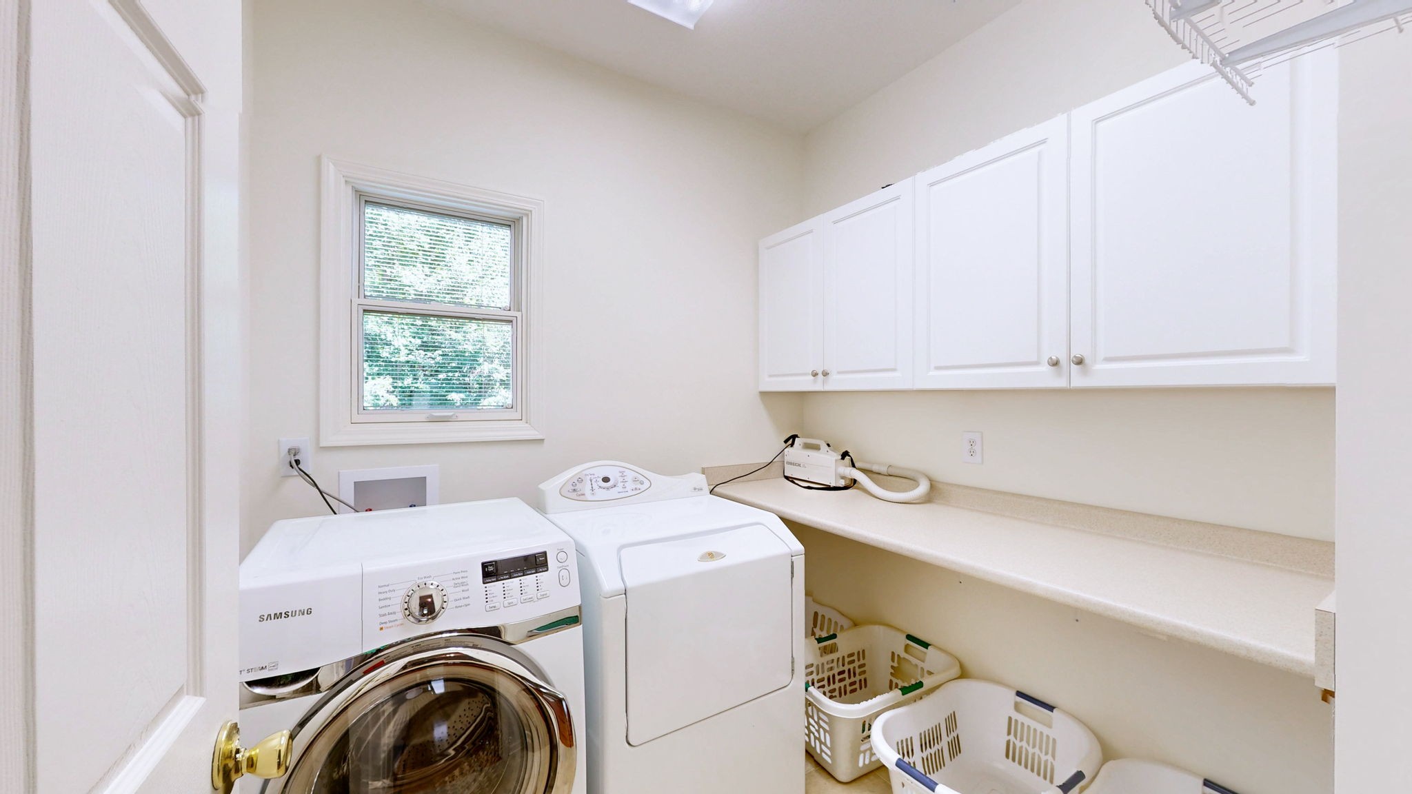 66 Foxhound Rd Property Photo 29