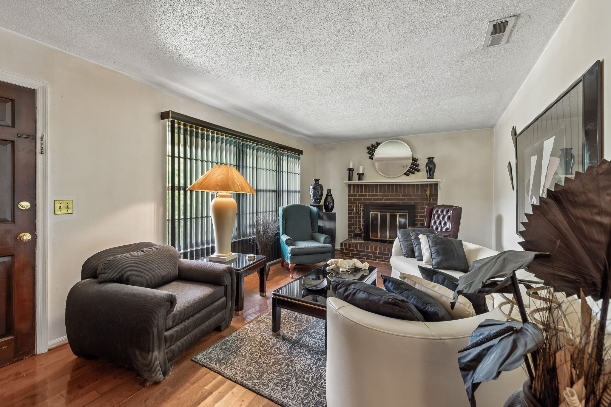 6933 Barter Dr Property Photo 10