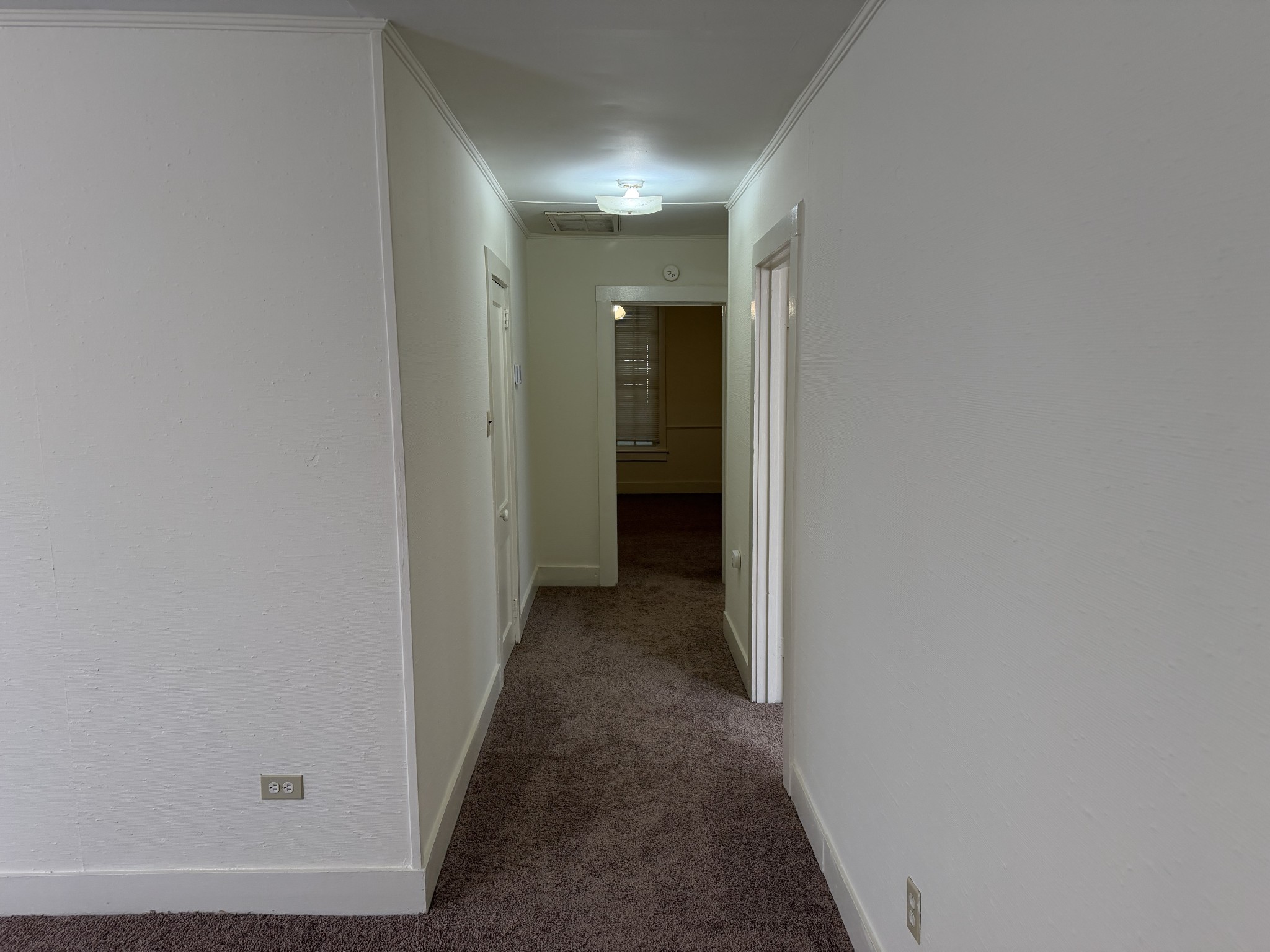 602 Castle Heights Ave Property Photo 5
