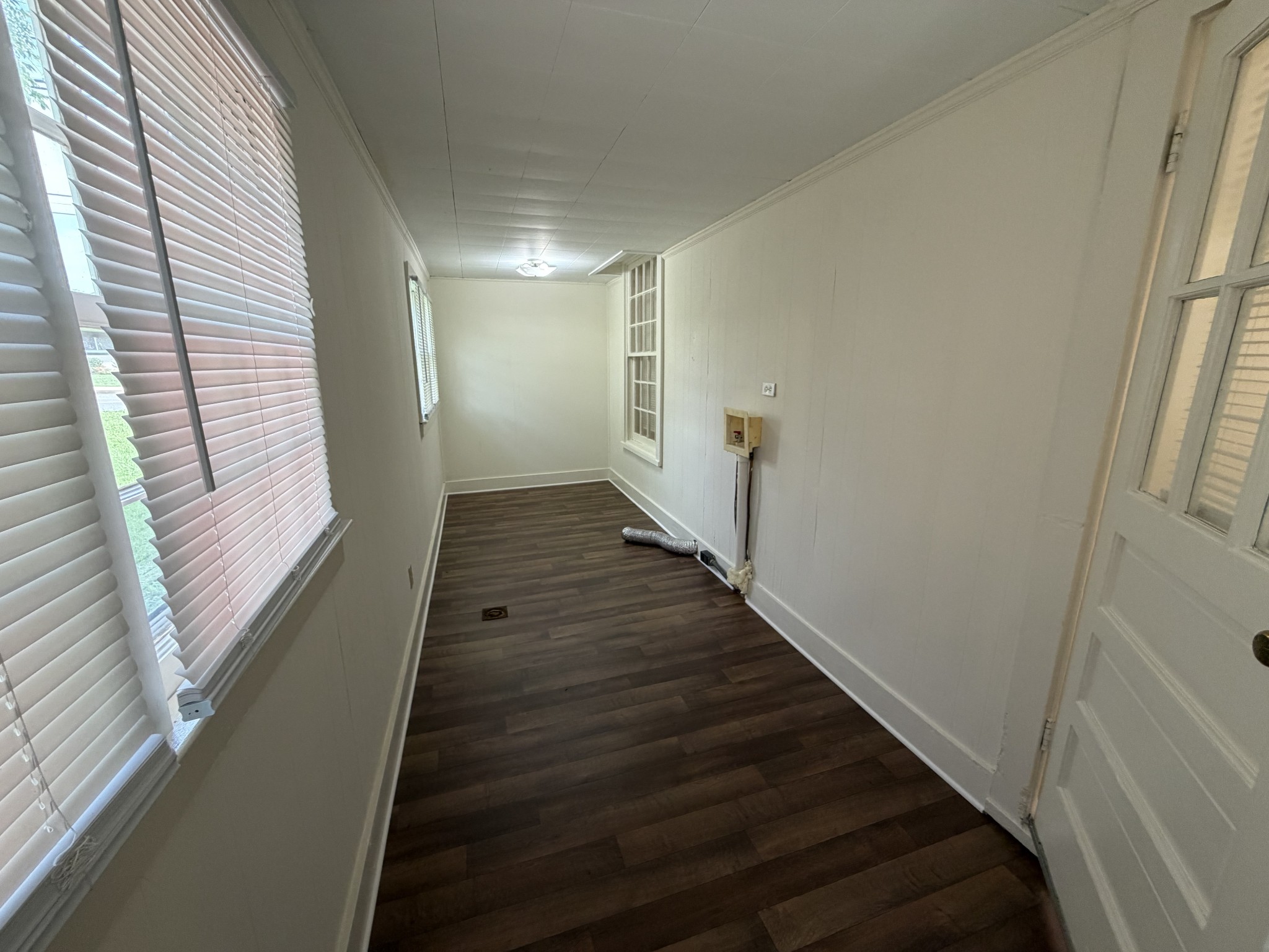 602 Castle Heights Ave Property Photo 10
