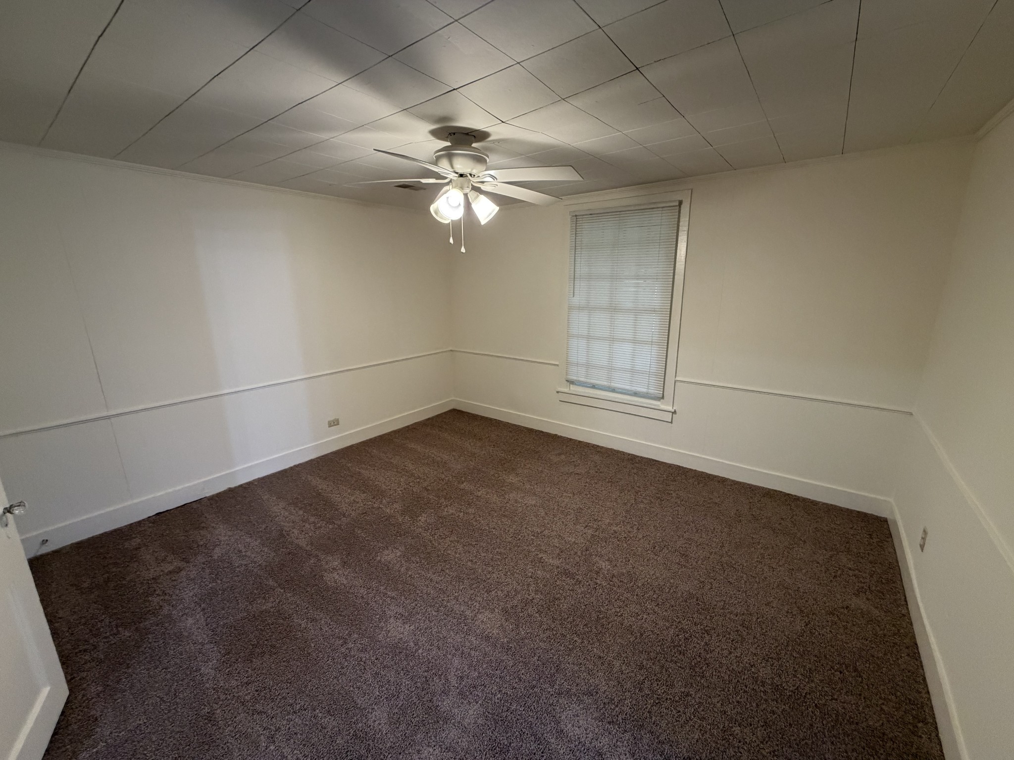 602 Castle Heights Ave Property Photo 13