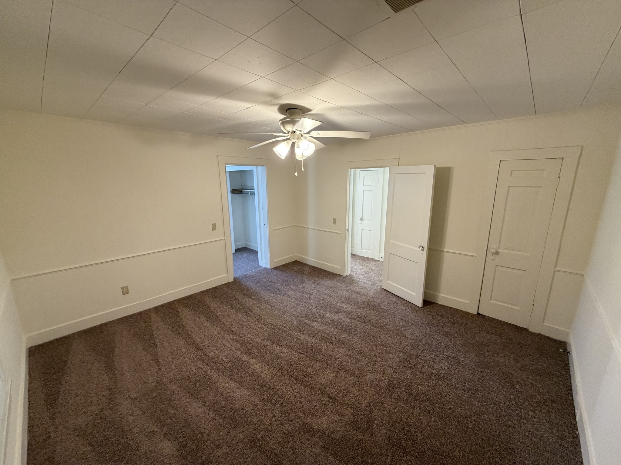 602 Castle Heights Ave Property Photo 14